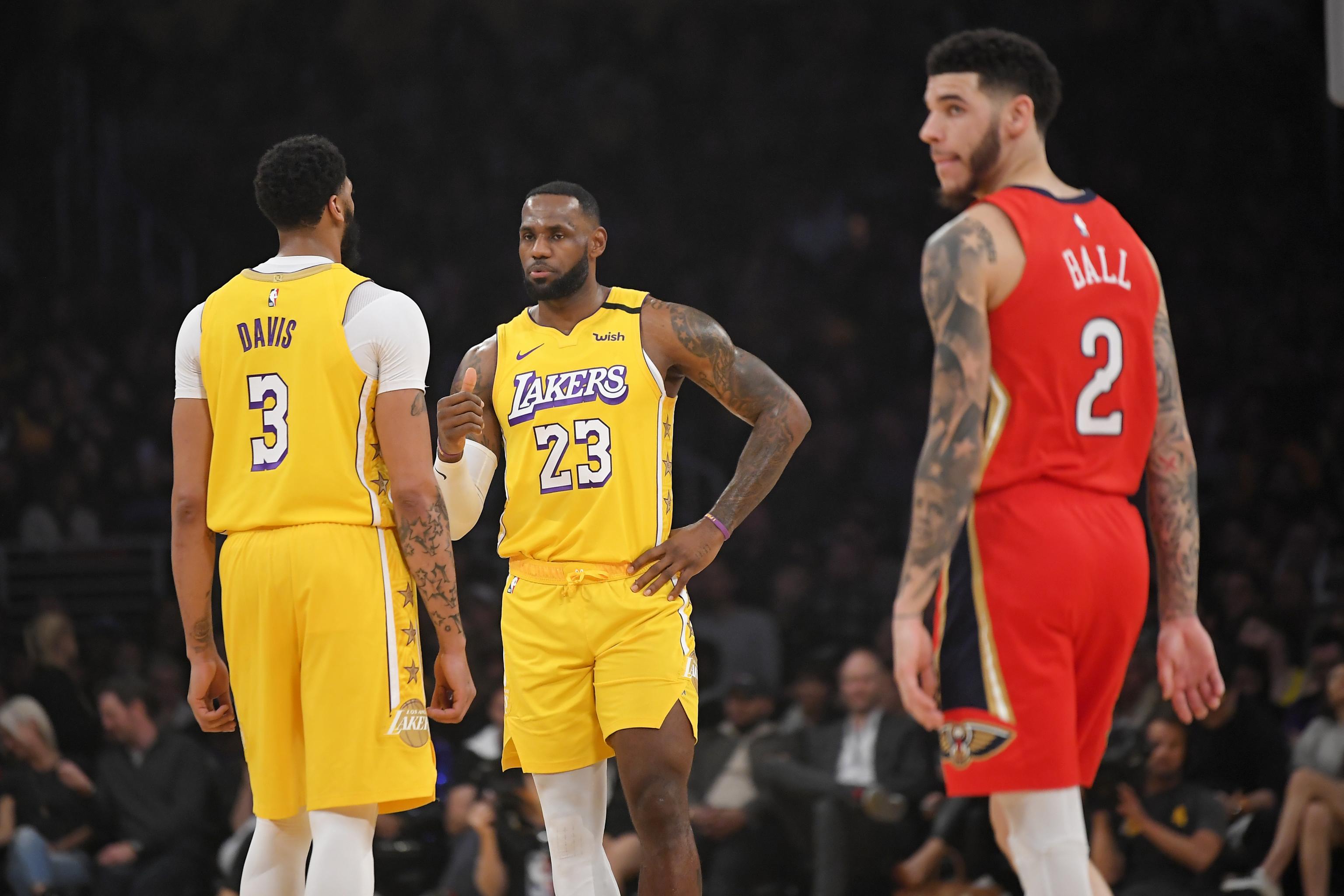 Can LeBron James' Los Angeles Lakers challenge mighty Warriors?