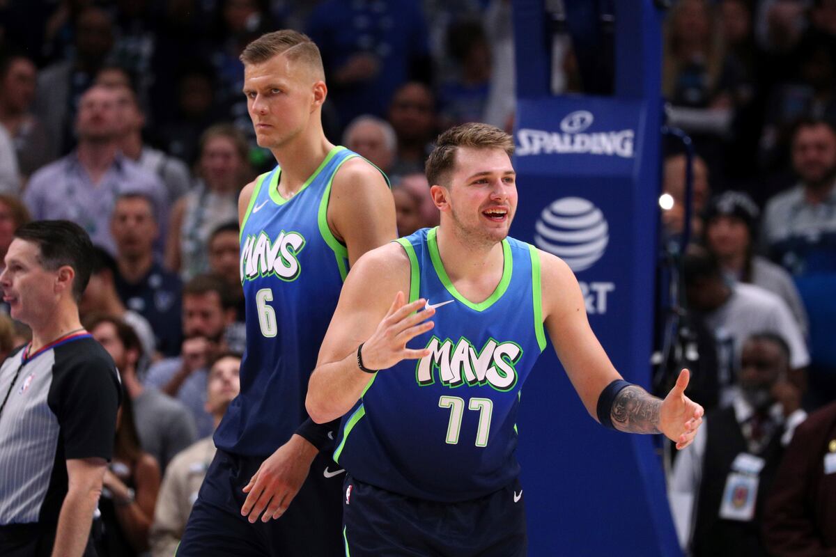 Mavericks Rumors Dallas Open to Absorbing Large Salaries