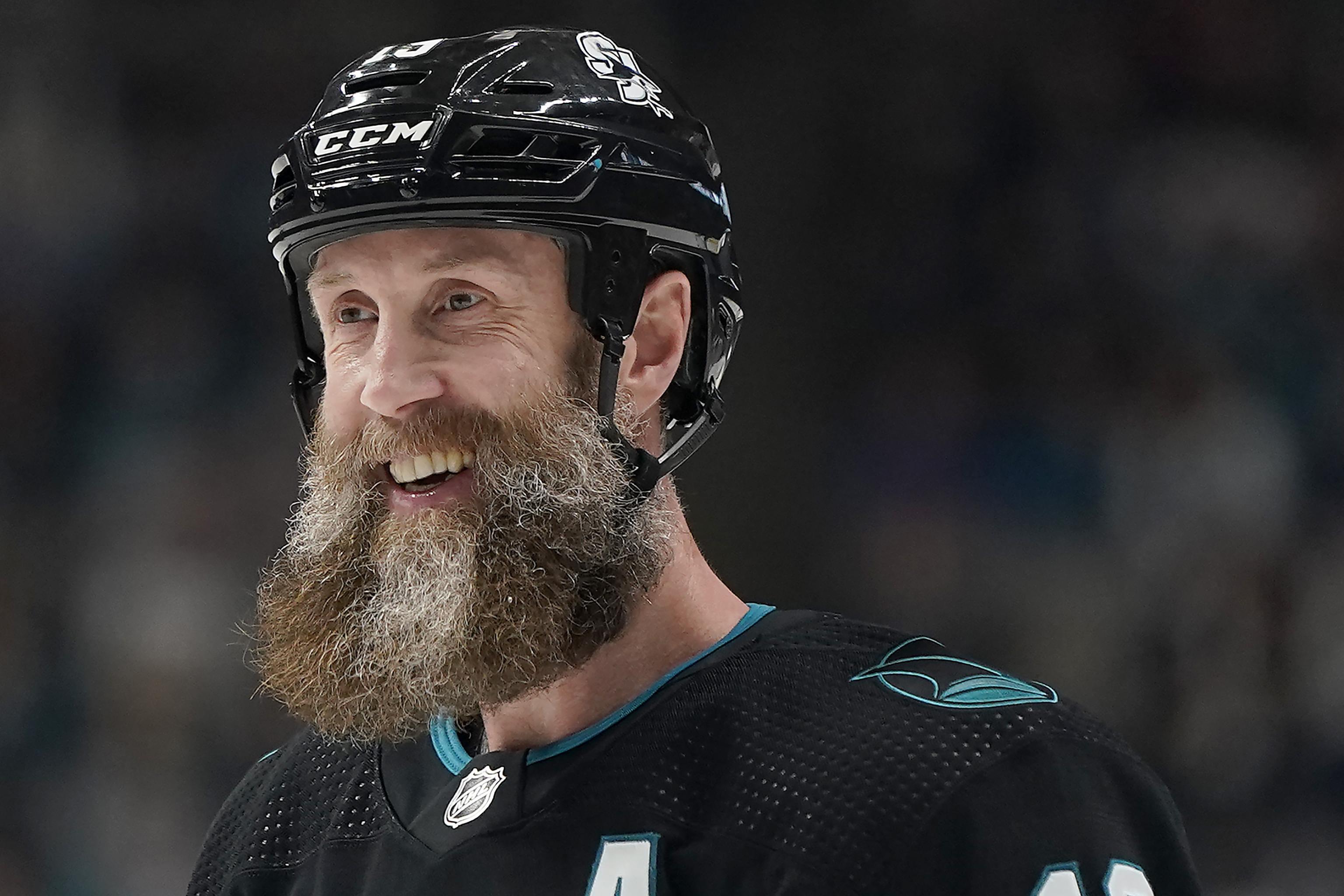Former Sharks Star Joe Thornton Signs 1-Year Contract with Maple ...