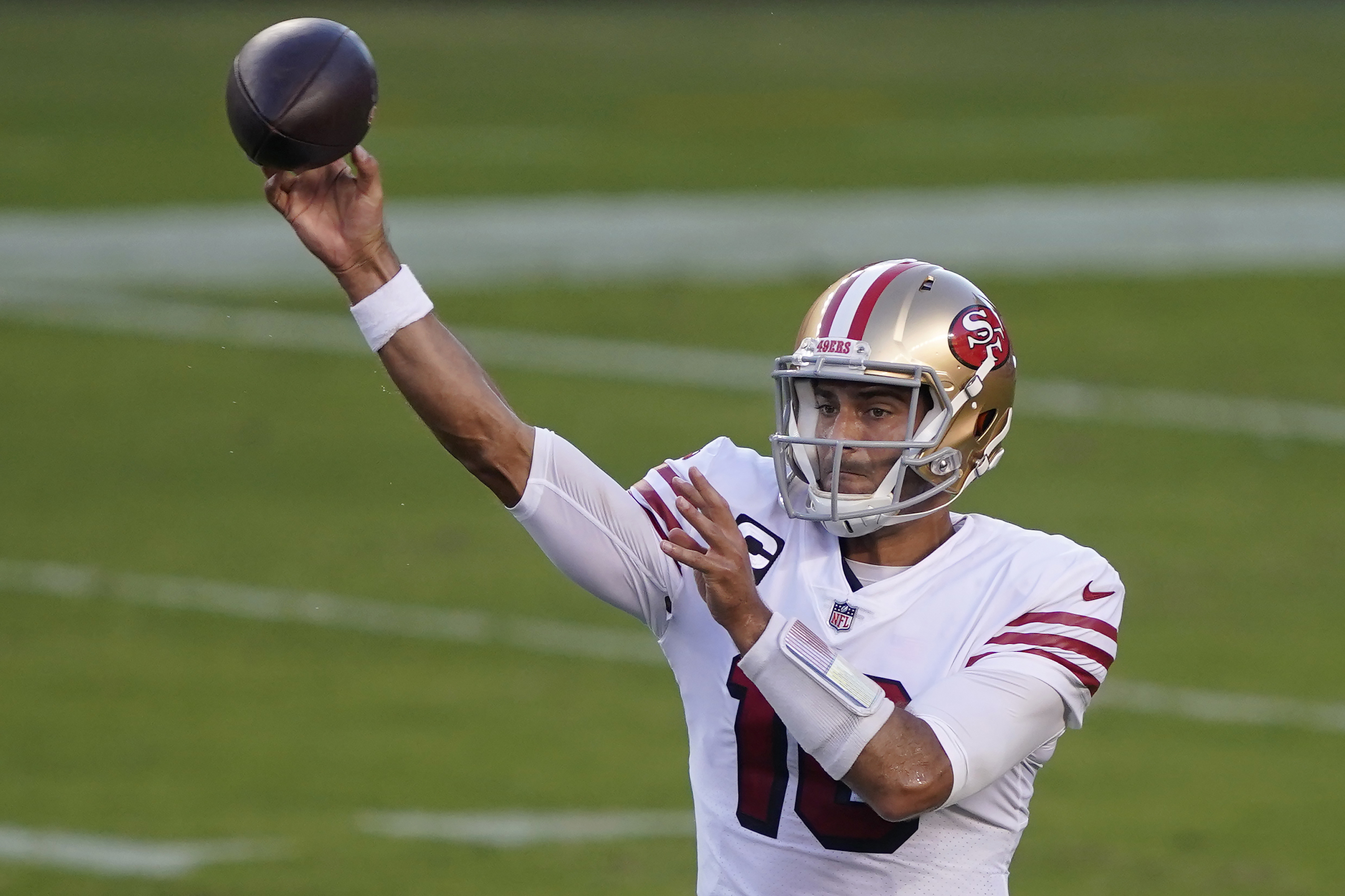 Jimmy Garoppolo throws 4 TDs in San Francisco 49ers MNF win