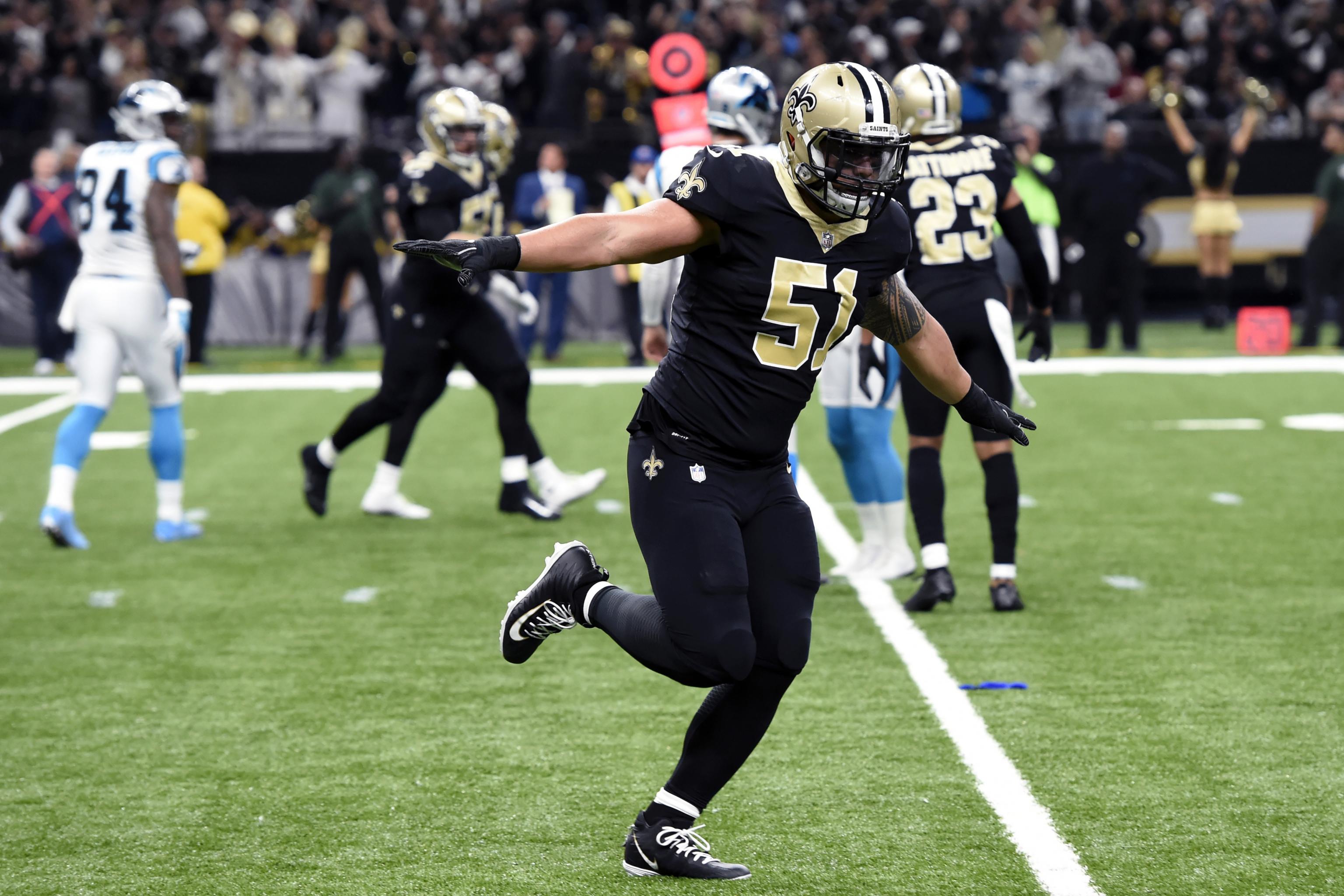 Bears sign former Saints, Chargers linebacker Manti Te'o to practice squad