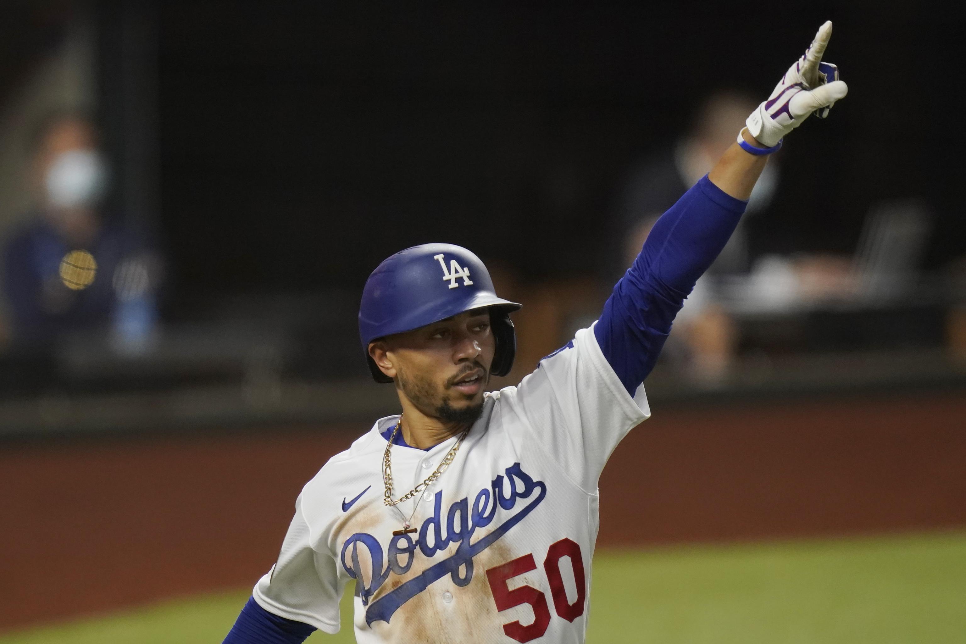 Mookie Betts, Clayton Kershaw Flash Dodgers' Lethal Edge over Rays in Game  1 | Bleacher Report | Latest News, Videos and Highlights