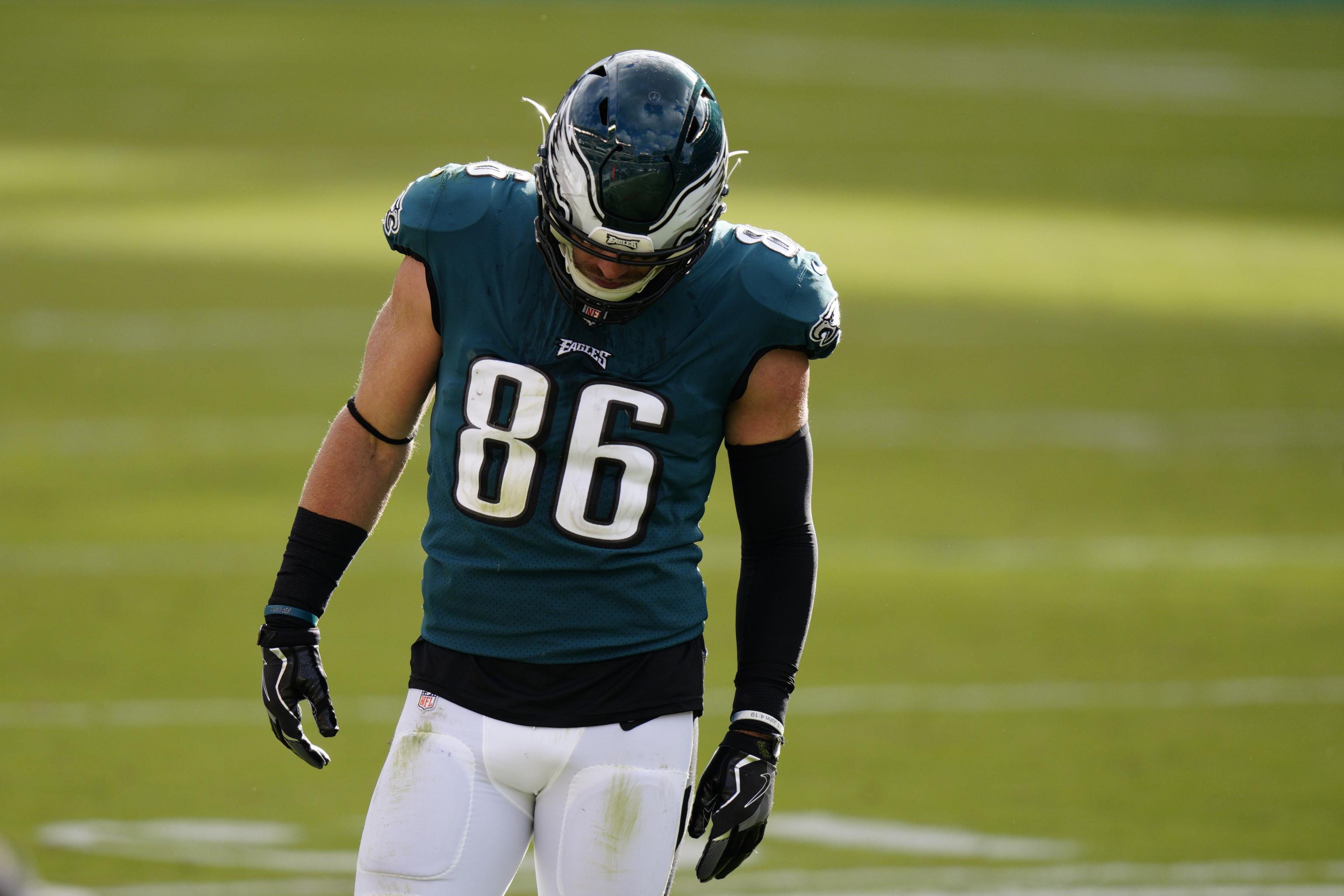 Eagles vs. 49ers injury report: Zach Ertz among 6 listed as limited