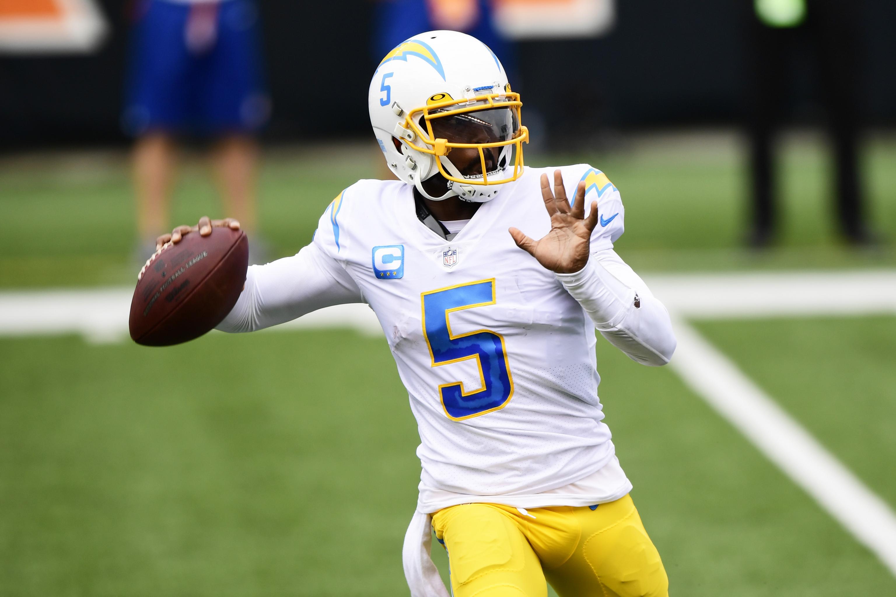 Report: Chargers' Tyrod Taylor Medically Cleared from Punctured