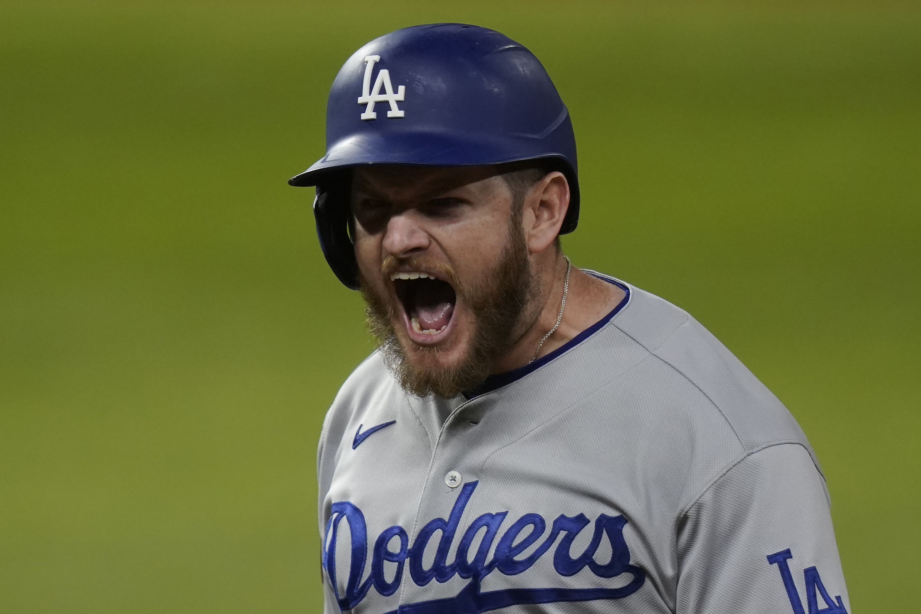 World Series line, prediction: Dodgers to win Game 4 behind Urias