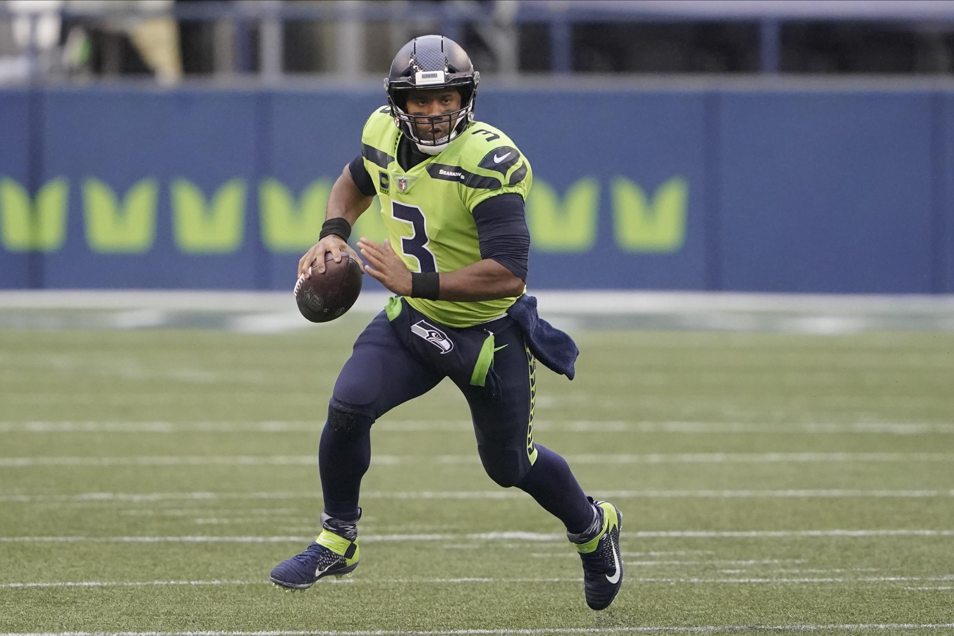 Russell Wilson and Ciara paid a video visit to Denny Middle School