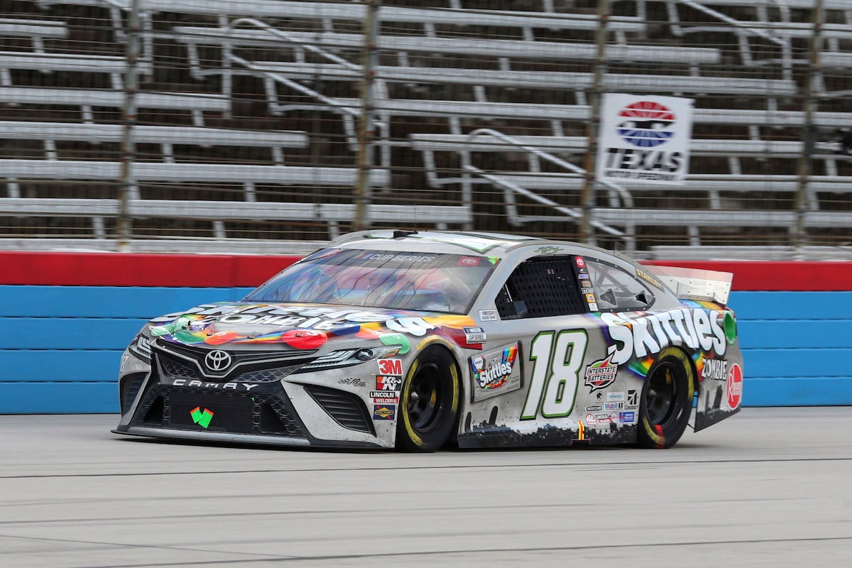 NASCAR at Texas 2020 Results: Kyle Busch Snaps Drought, Earns 1st Win of Season thumbnail