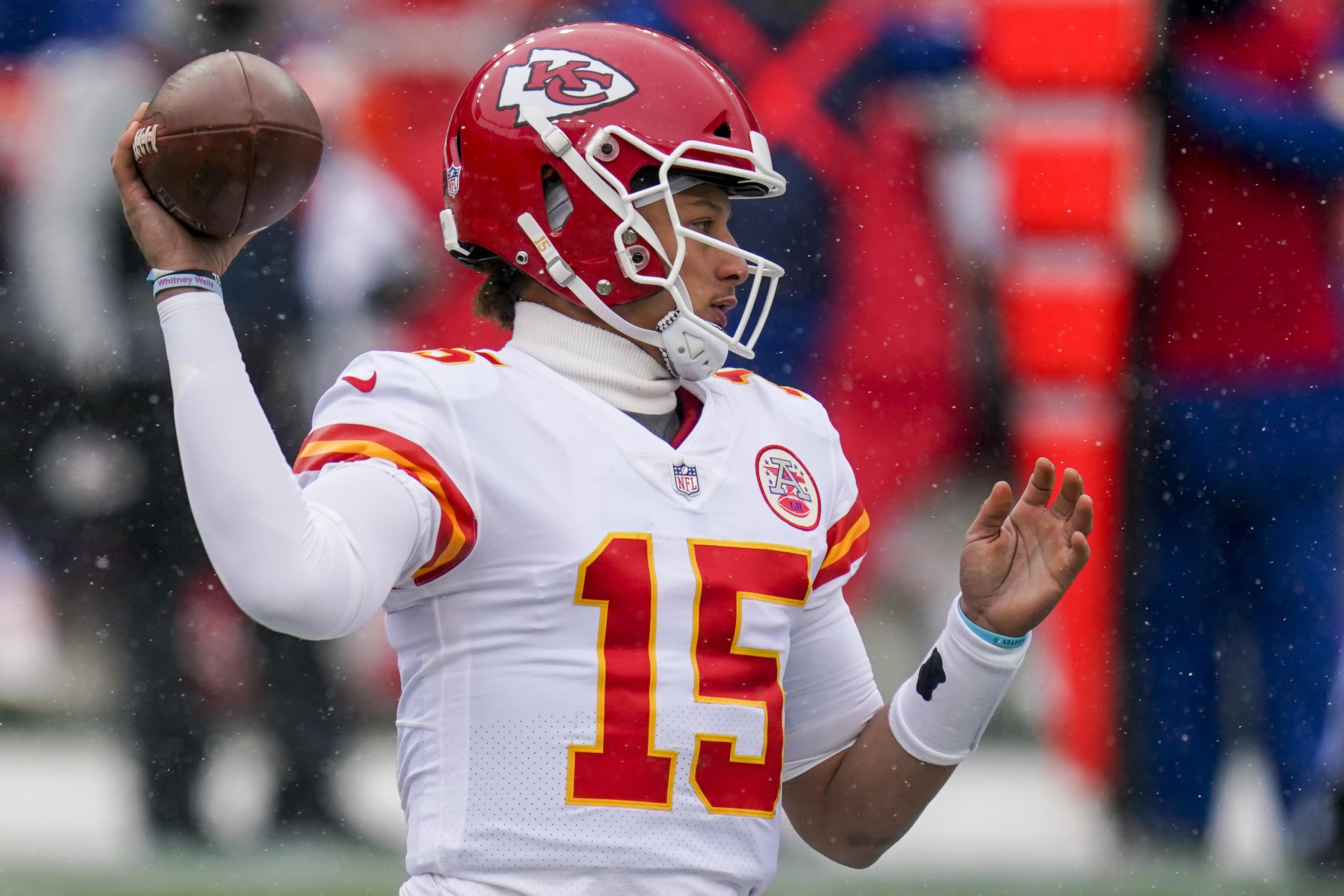 As Patrick Mahomes comes to Seattle, revisiting the rumors that