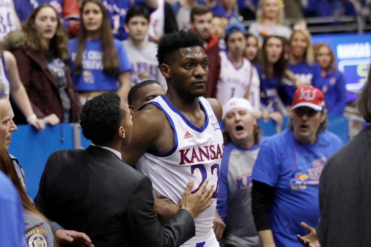 ExKansas Basketball Player Silvio De Sousa Facing Aggravated Battery