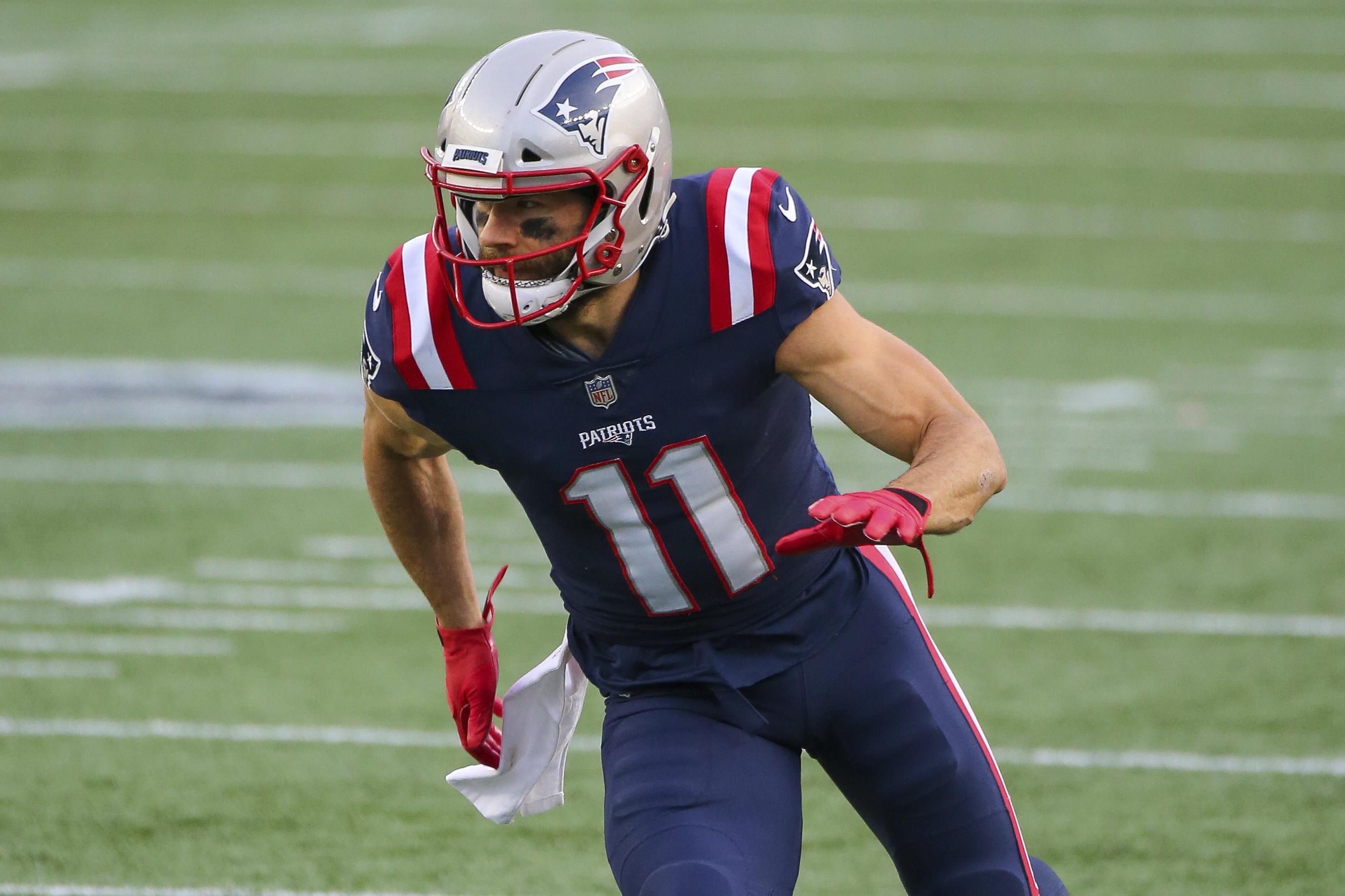 Julian Edelman injury: Patriots receiver undergoes surgery, will miss Bills  game