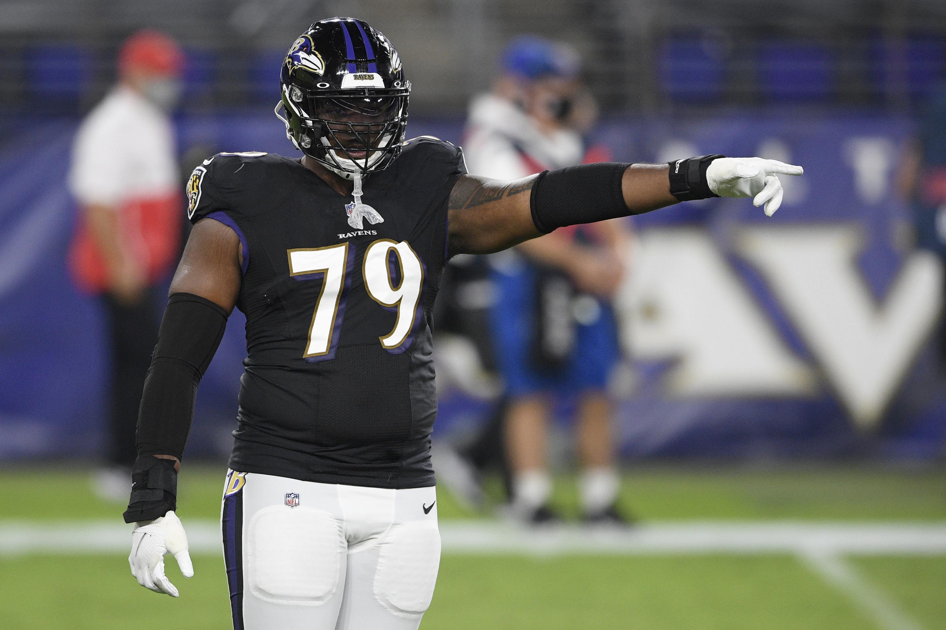 Ravens' Lamar Jackson speaks out on Ronnie Stanley's injury