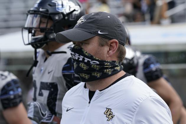 Central Florida head coach Josh Heupel takes the field before an NCAA college football game against Tulane, Saturday, Oct. 24, 2020, in Orlando, Fla. (AP Photo/John Raoux)