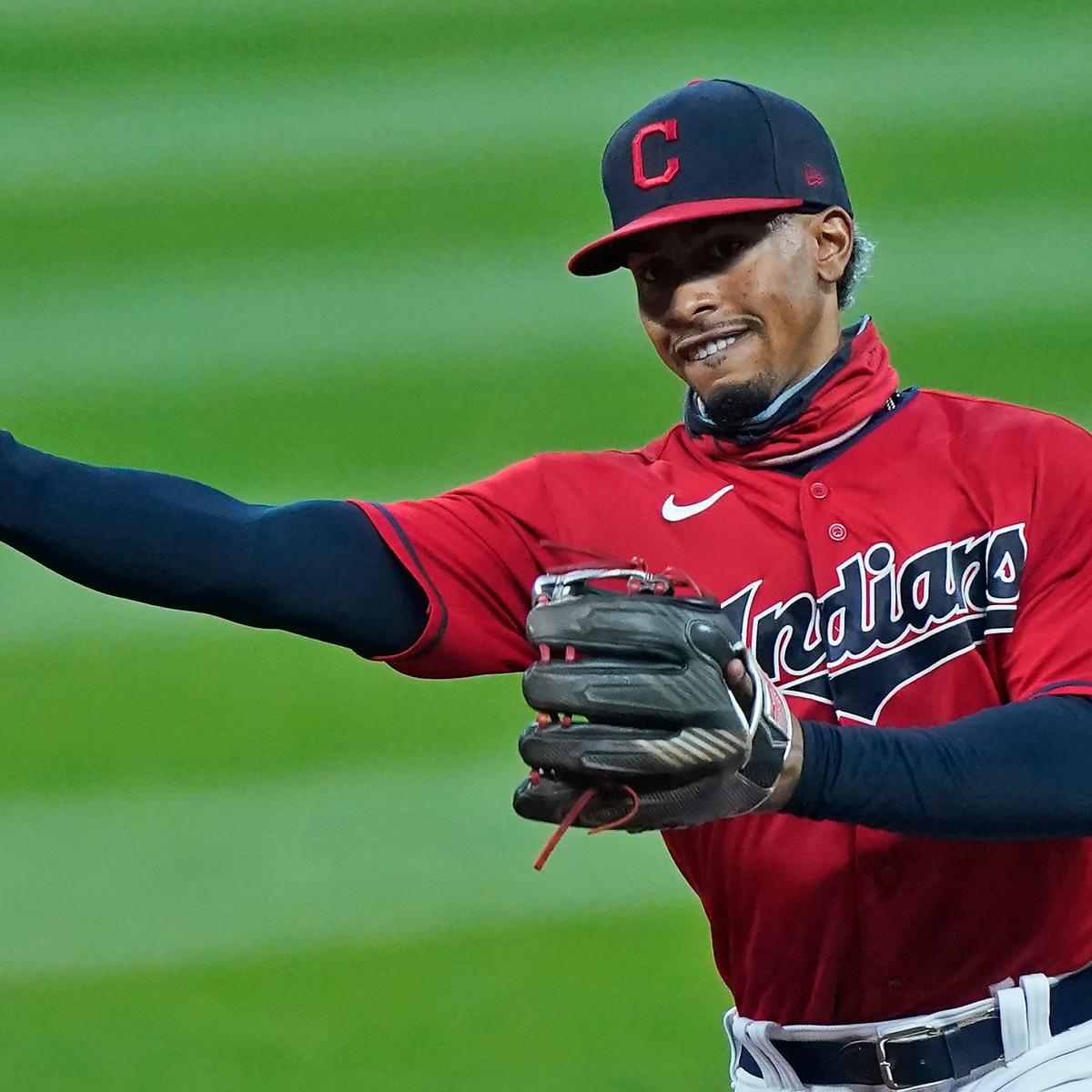 Why Yankees shouldn't overbid for Indians' Francisco Lindor 