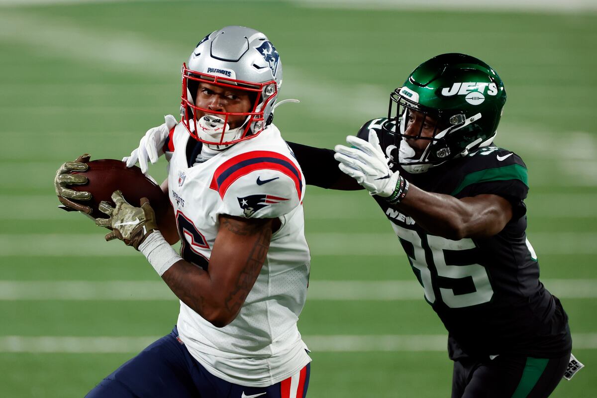 Cam Newton’s, Jakobi Meyers’ Updated Fantasy Stocks After Patriots’ Win vs Jets
