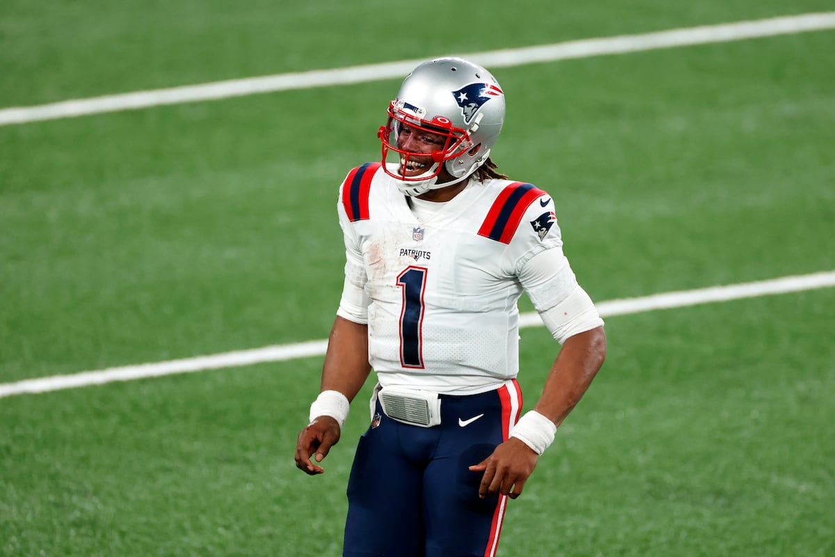 LeBron James Praises Patriots’ Cam Newton for Playing ‘Helluva Game’ vs. Jets