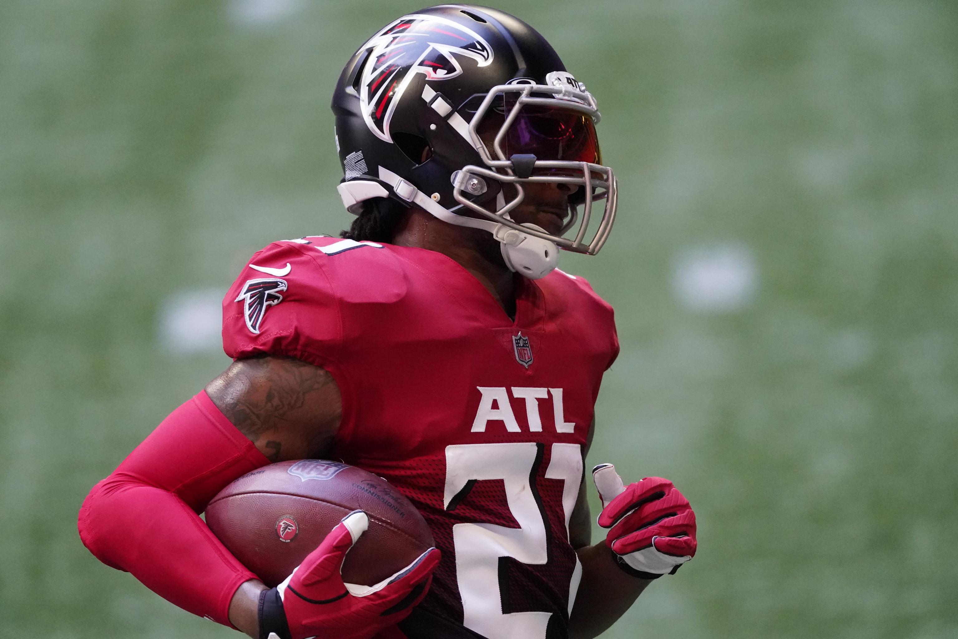 Todd Gurley II of the Atlanta Falcons rushes against the Carolina