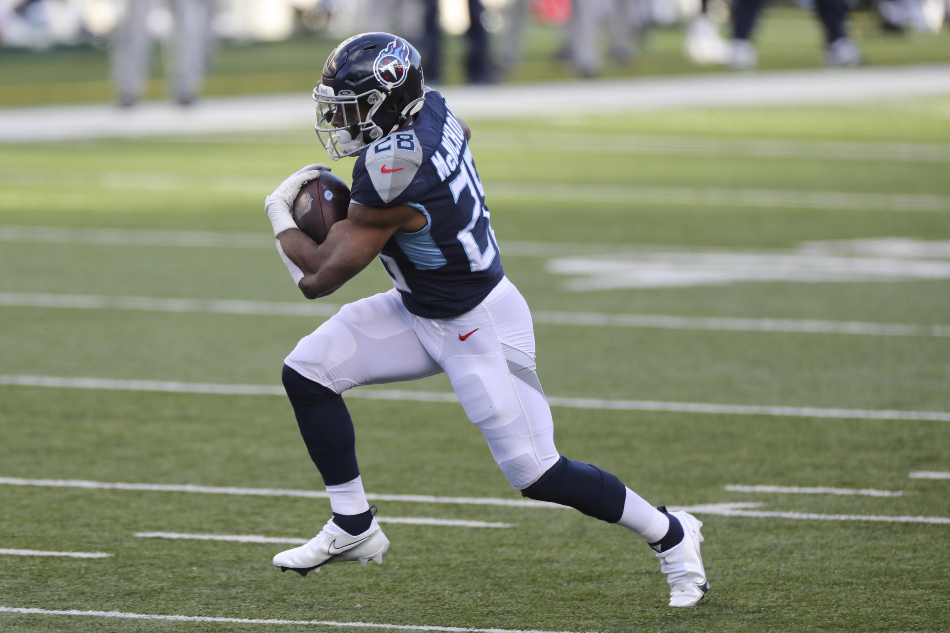 Titans' Derrick Henry to undergo foot surgery, out indefinitely