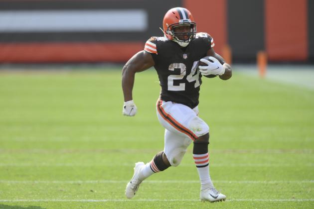 Cleveland Browns running back Nick Chubb (24) runs with the ball in the fourth quarter of an NFL football game against the Washington Football Team, Sunday, Sept. 27, 2020, in Cleveland. The Browns won 34-20. (AP Photo/David Richard)