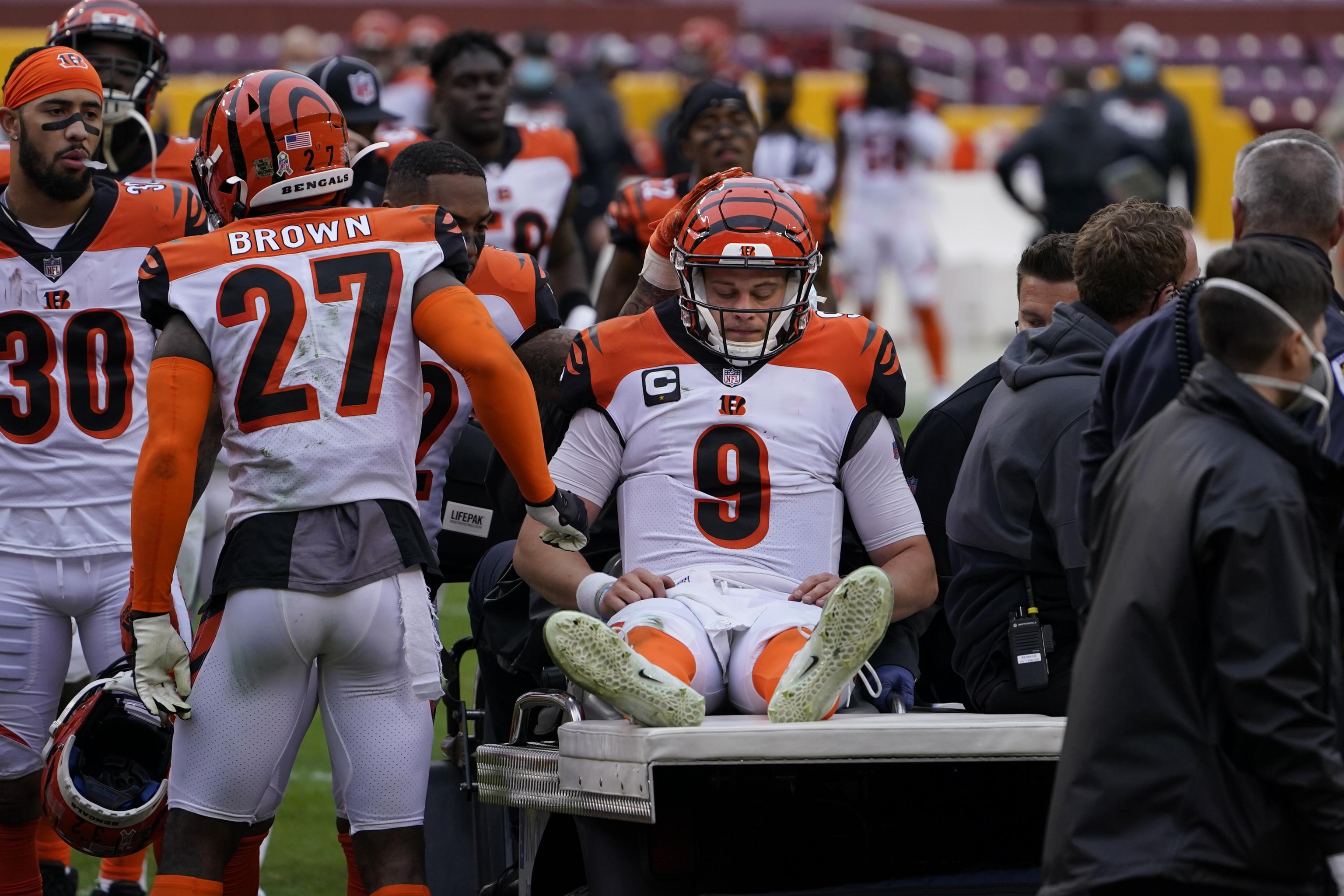 Joe Burrow suffers serious knee injury, ending Bengals QB's impressive  rookie season - The Washington Post