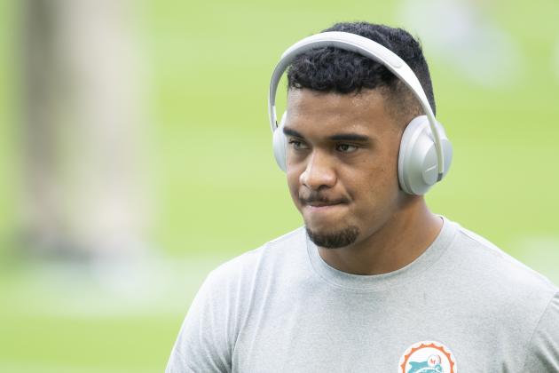 Miami Dolphins quarterback Tua Tagovailoa (1) warms up on the field before the Dolphins take on the Los Angeles Chargers during an NFL football game, Sunday, Nov. 15, 2020, in Miami Gardens, Fla. (AP Photo/Doug Murray)