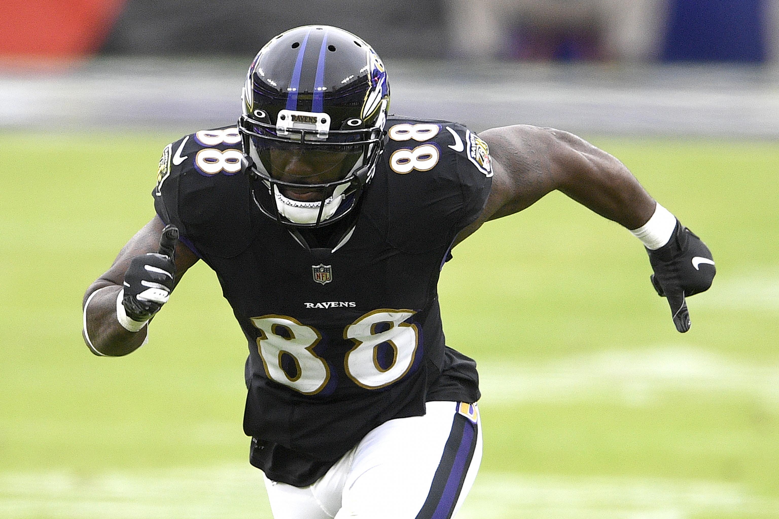 Ravens elevate veteran receiver Dez Bryant to 53-man roster