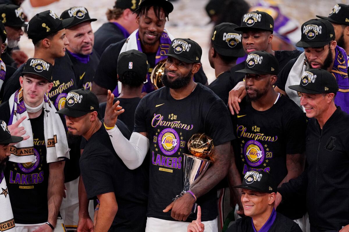 LeBron James Says Lakers 'Absolutely' Can Repeat as ...