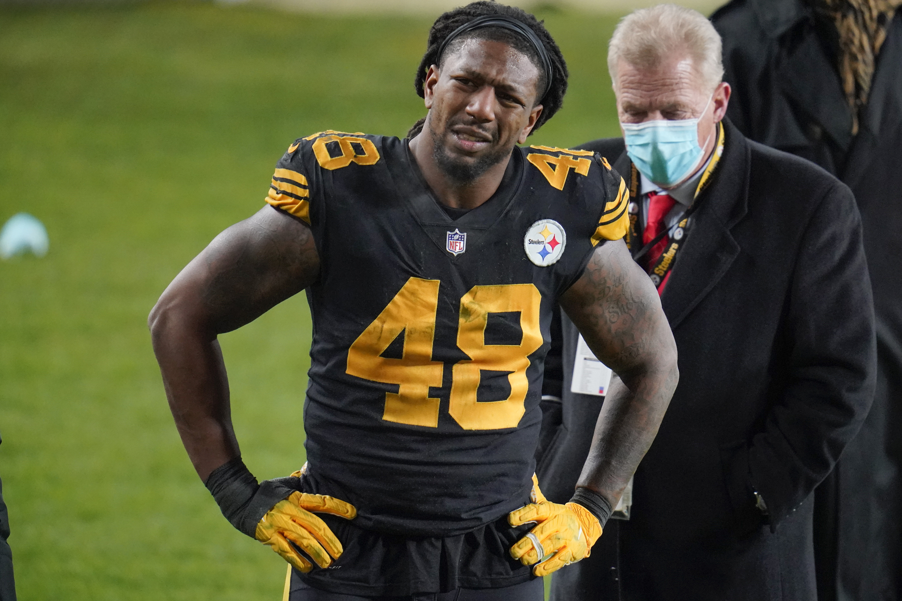 Steelers report card: Depleted linebackers, defensive line fail to