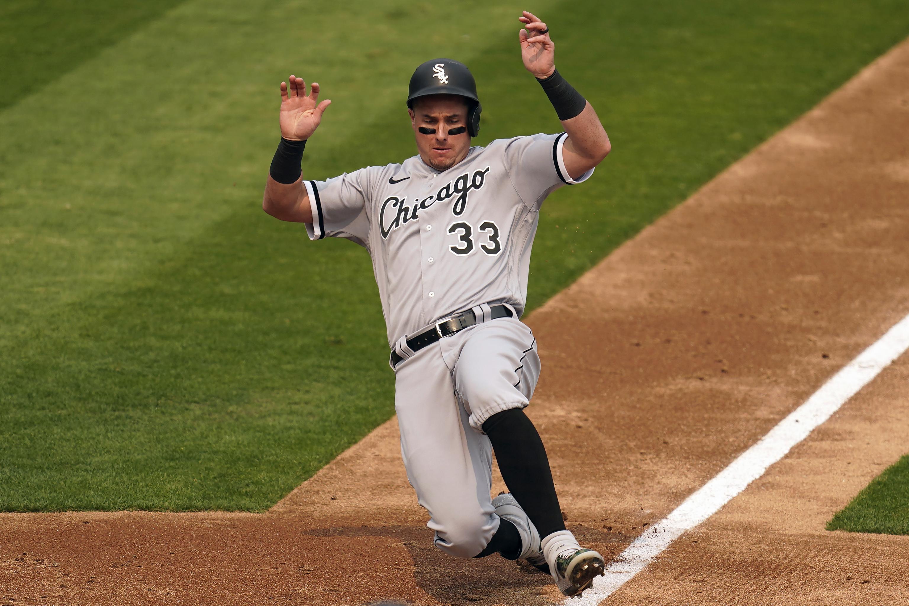 James McCann rumors: Mets sign free agent to four-year deal