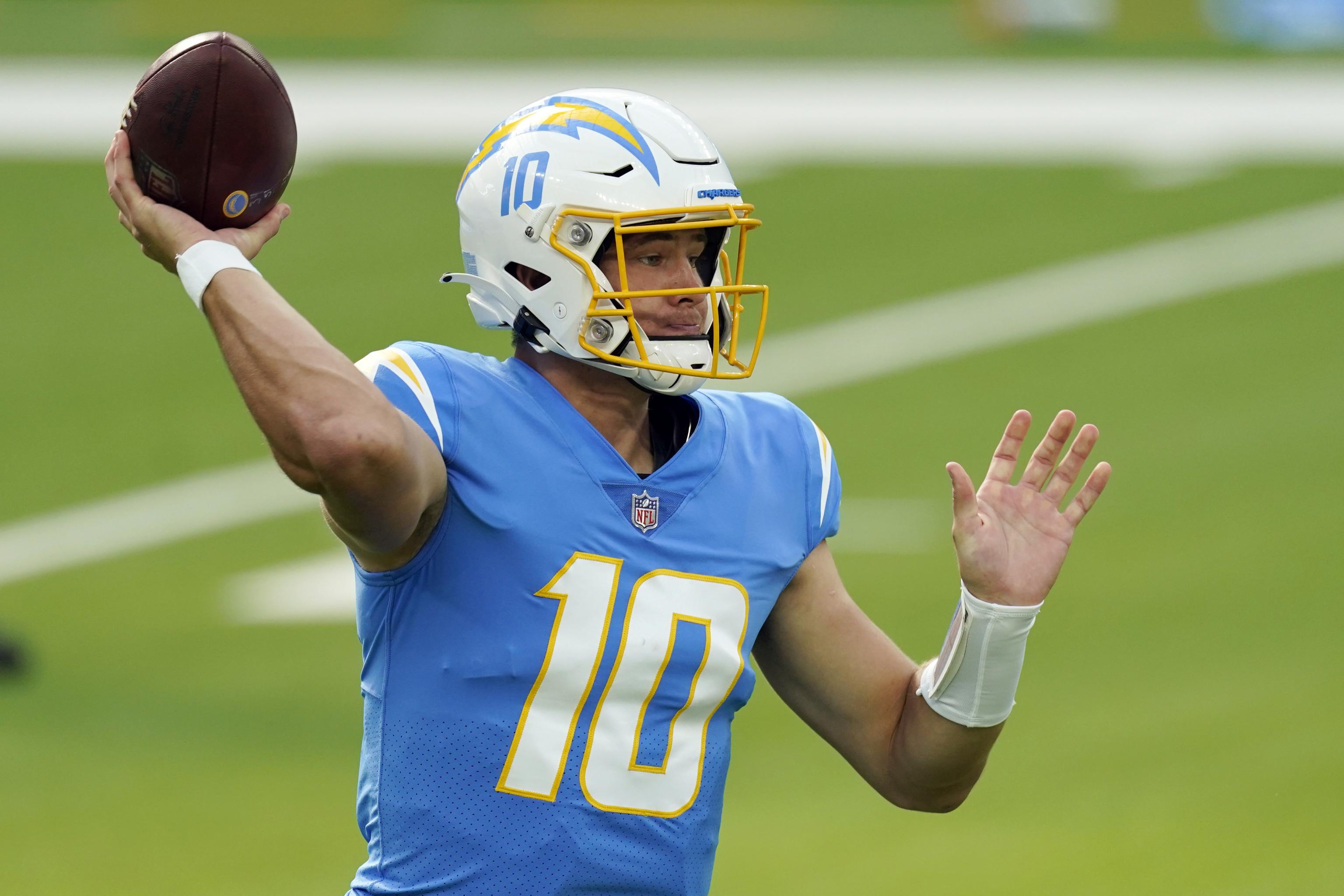 Chargers' Justin Herbert breaks Baker Mayfield's record for most passing  touchdowns by a rookie 