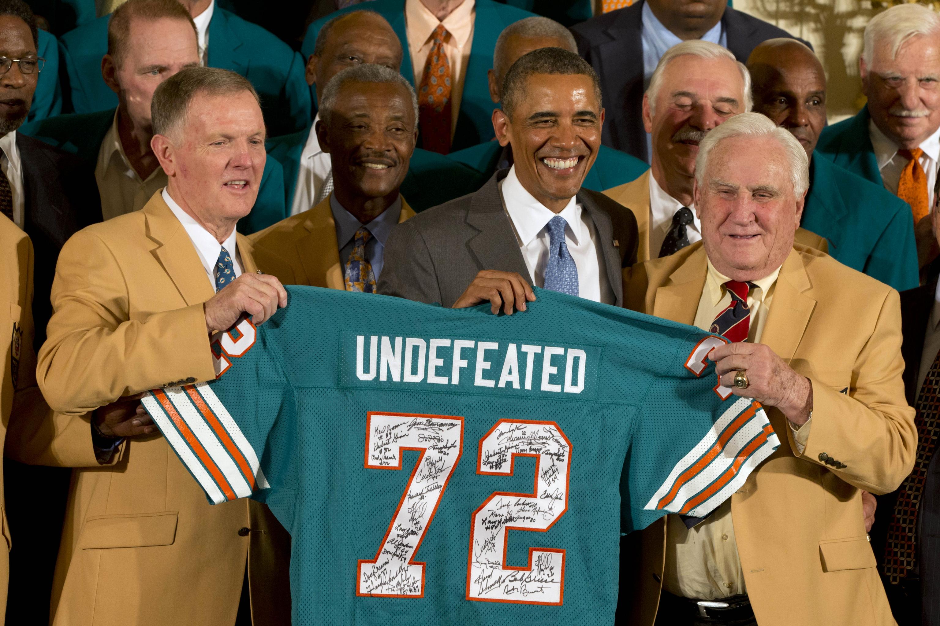 Dolphins celebrate '72 team ahead of Sunday night game - The San