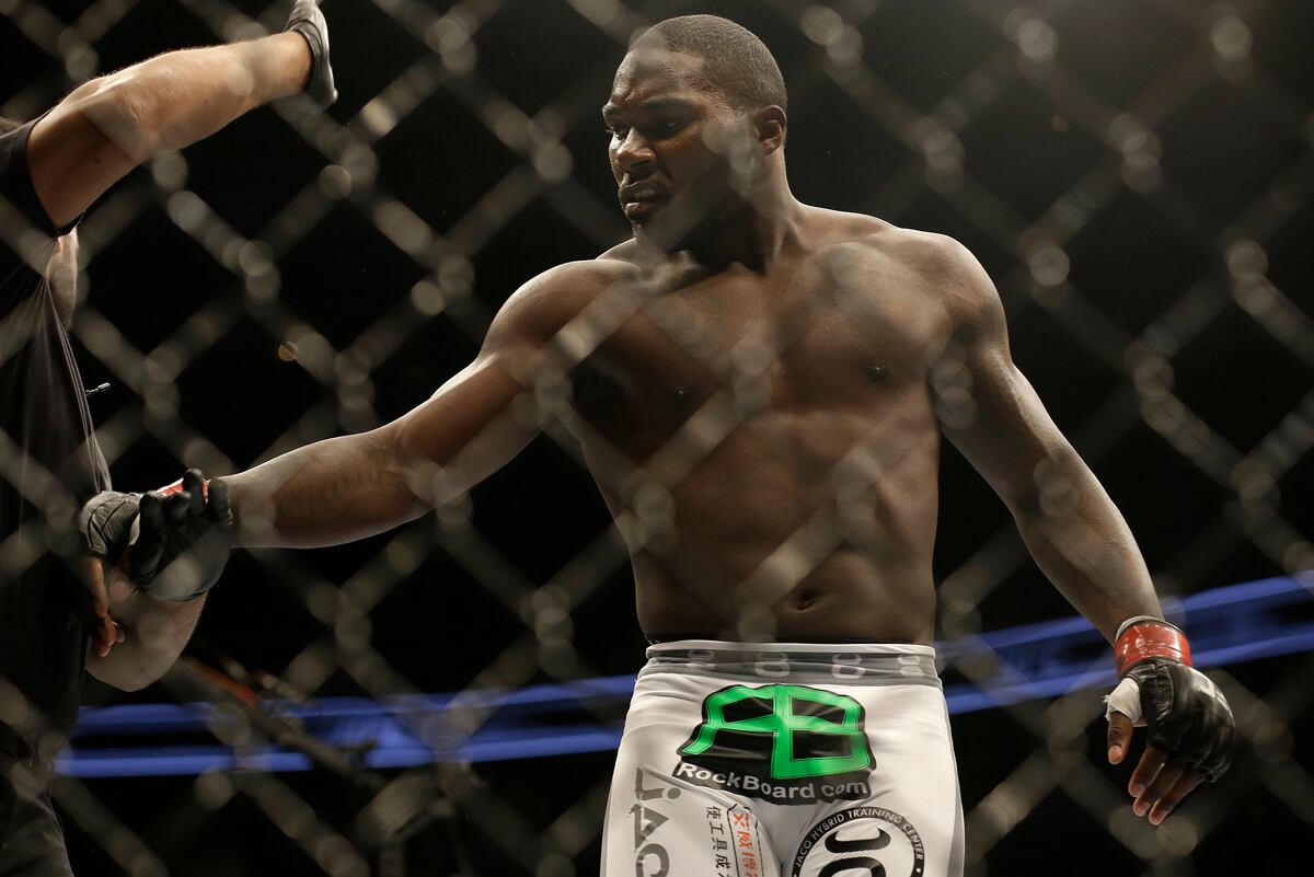 Anthony 'Rumble' Johnson Reportedly Leaves UFC, Signs Bellator Contract ...