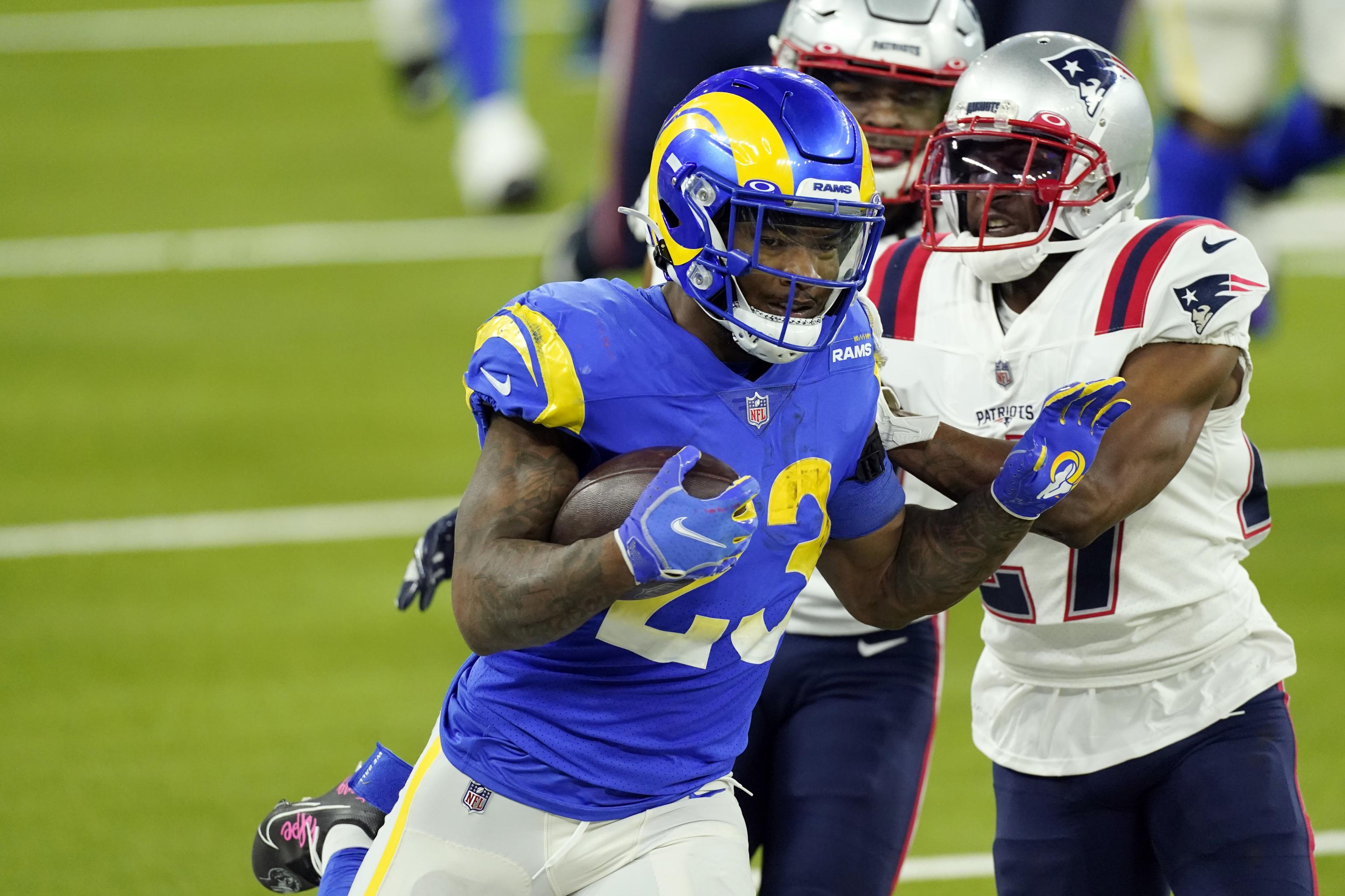 Patriots' playoff chances take a major hit in 24-3 loss to Rams