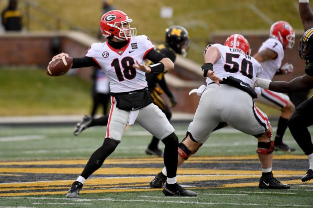 Georgia quarterback JT Daniels throws during the first half of an NCAA college football against Missouri game Saturday, Dec. 12, 2020, in Columbia, Mo. (AP Photo/L.G. Patterson)