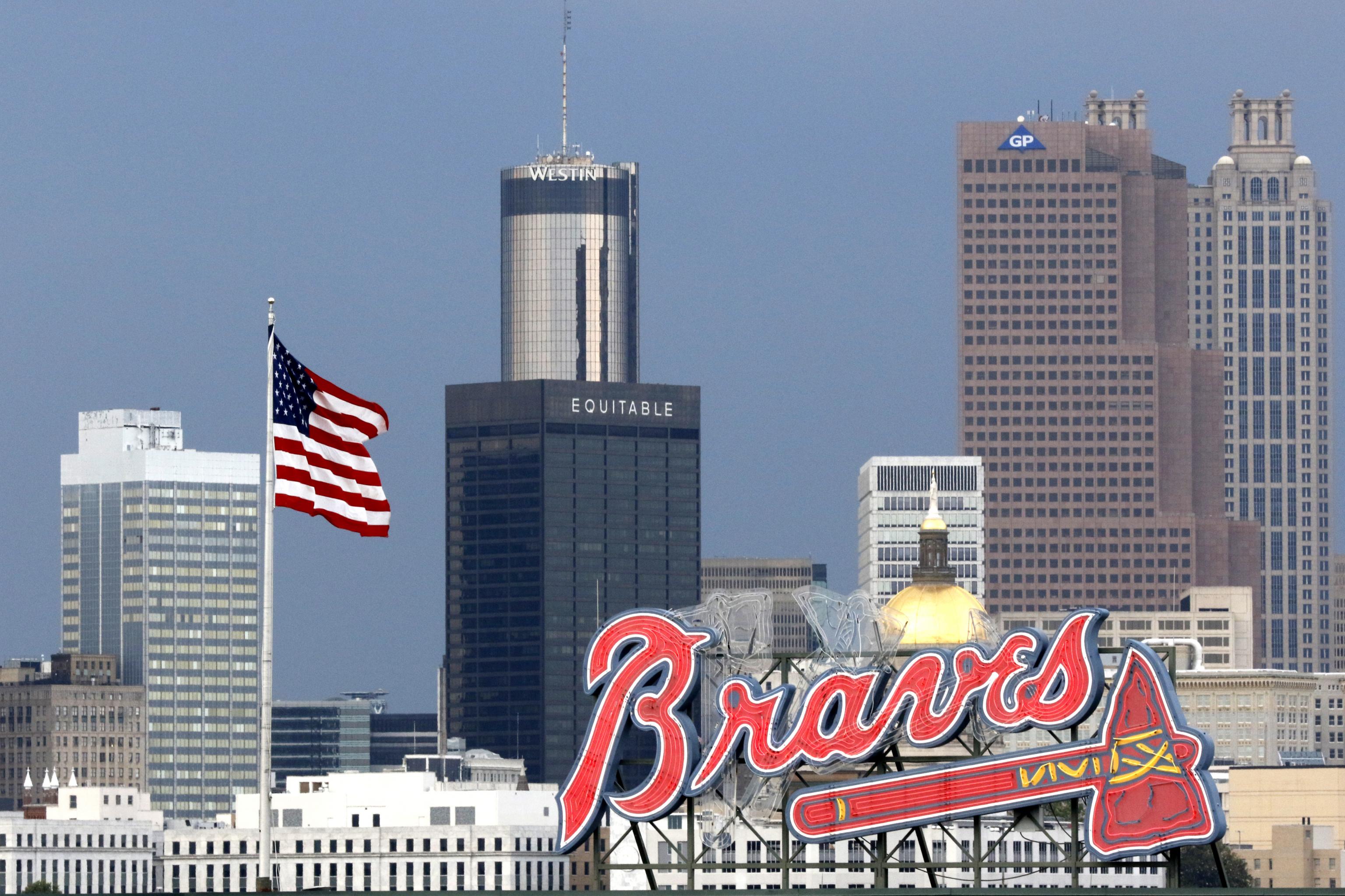 Senators tell Braves to keep their name