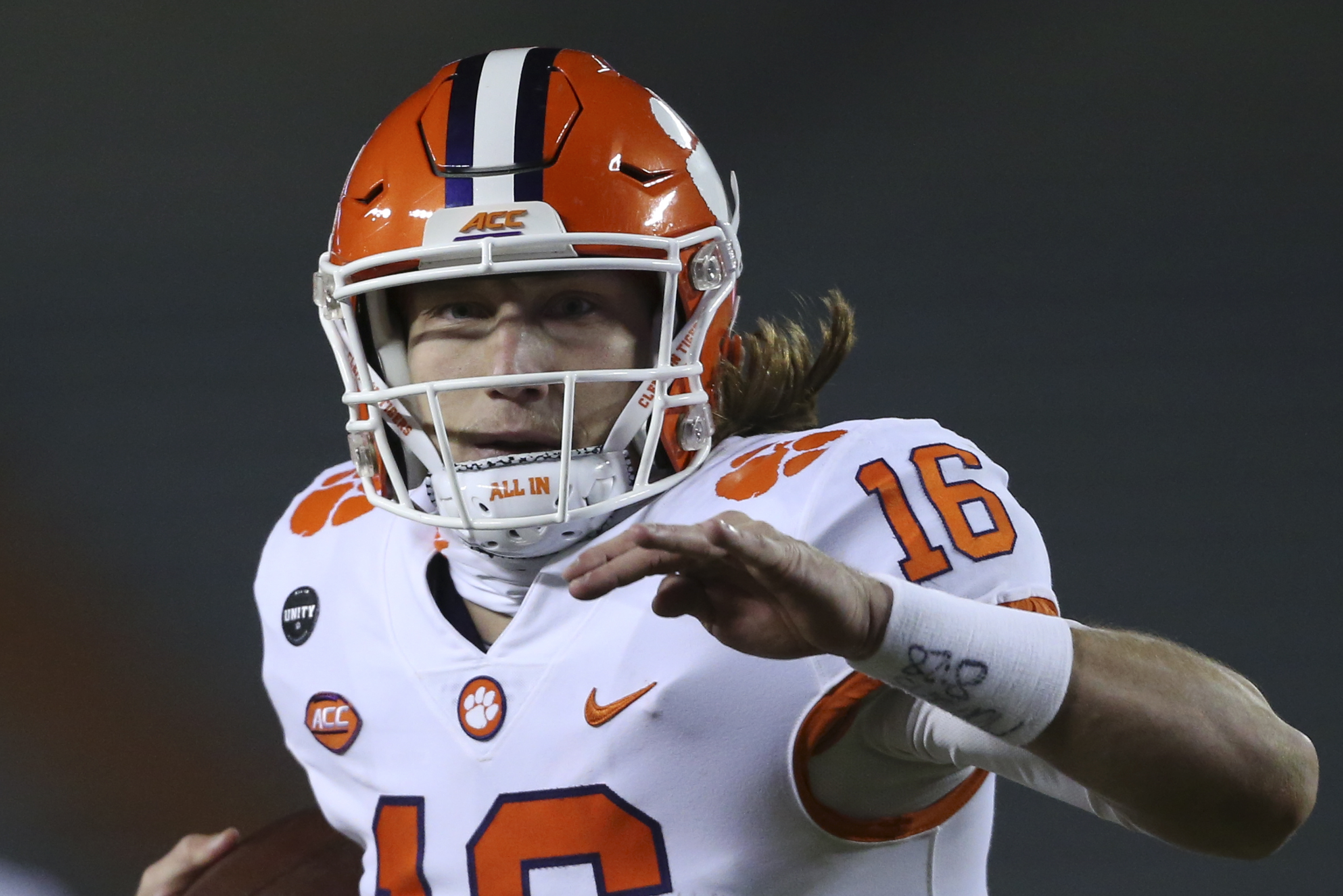 2021 NFL DRAFT QB PROSPECT RANKINGS - Scout Trout