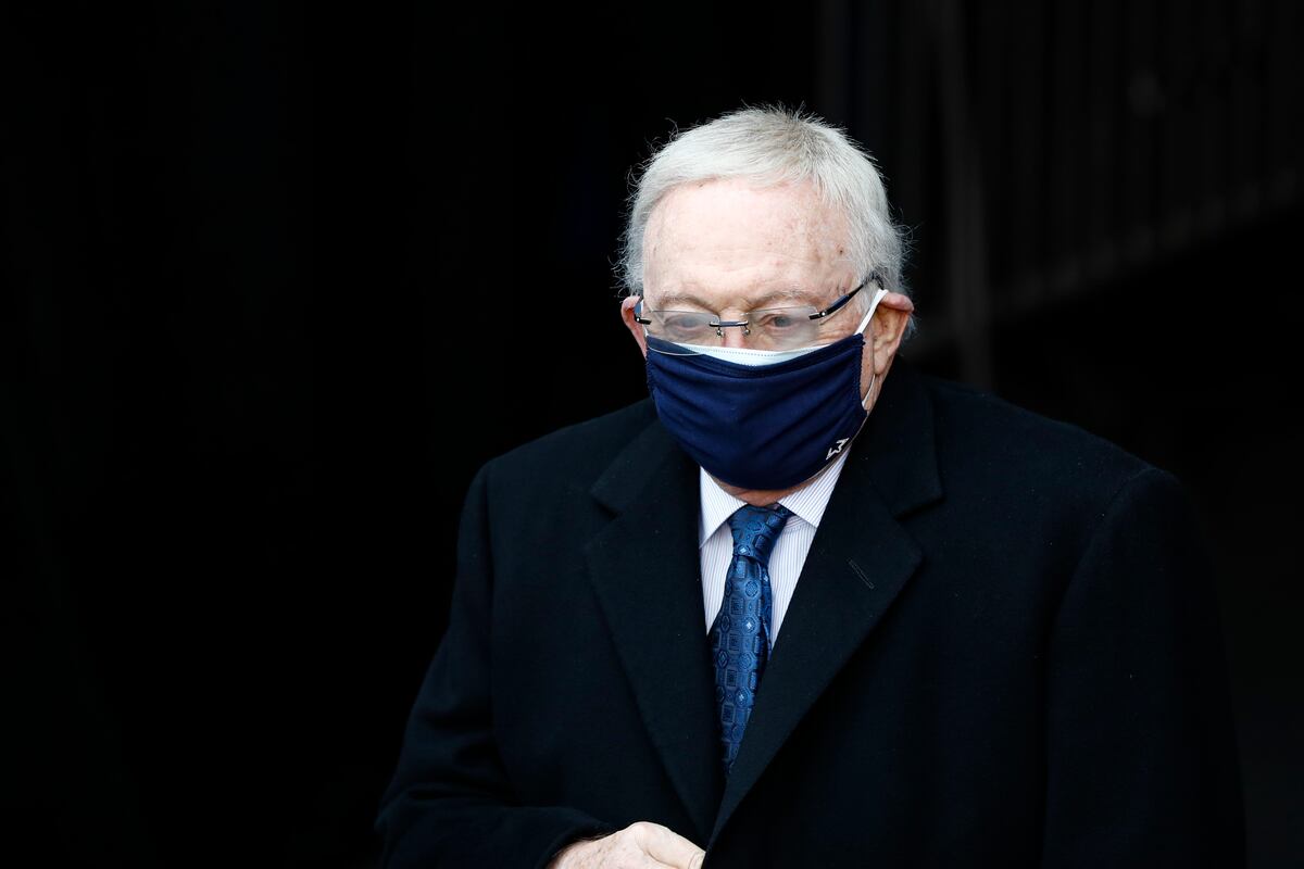 Cowboys' Jerry Jones Says He'll 'Absolutely' Get COVID-19 Vaccine When