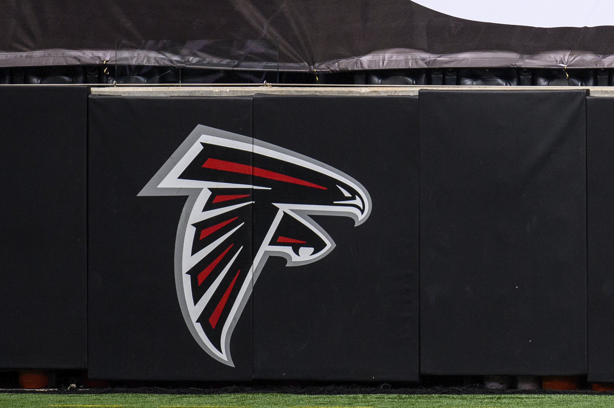 Falcons GM search: Five things to know about Anthony Robinson