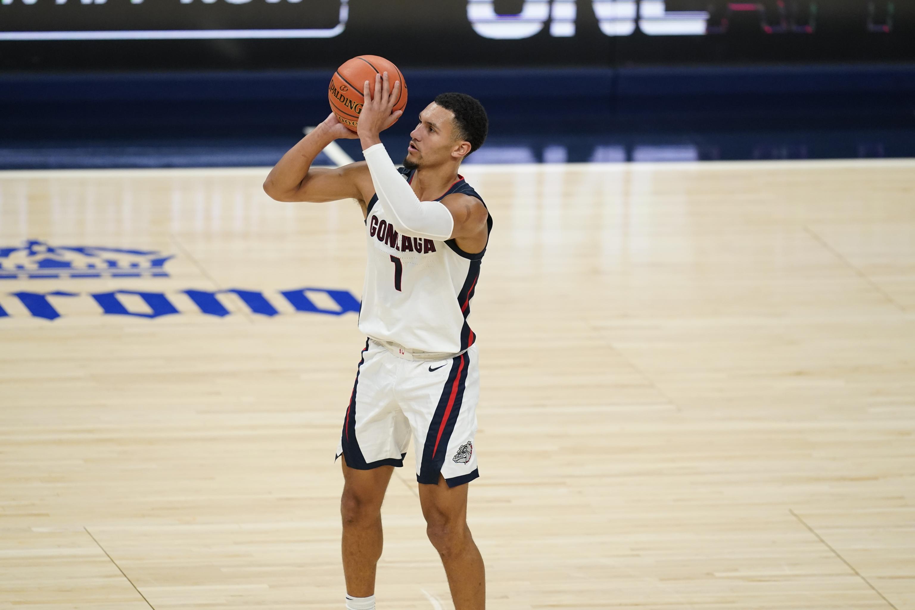 Jalen Suggs Stars As No 1 Gonzaga Takes Down Luka Garza No 3 Iowa Bleacher Report Latest News Videos And Highlights