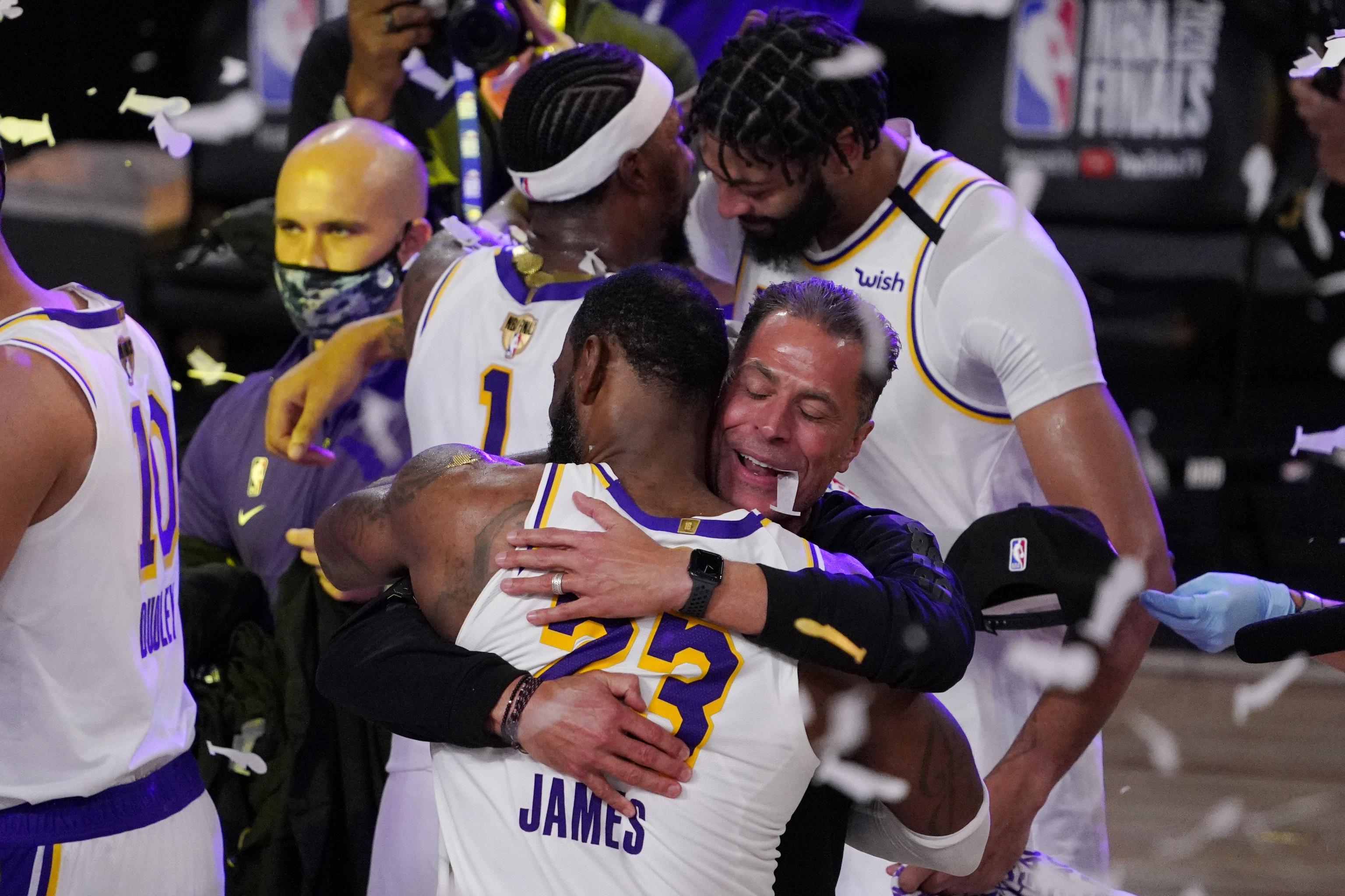 Los Angeles Lakers rings for 2019-20 championship unveiled at ceremony