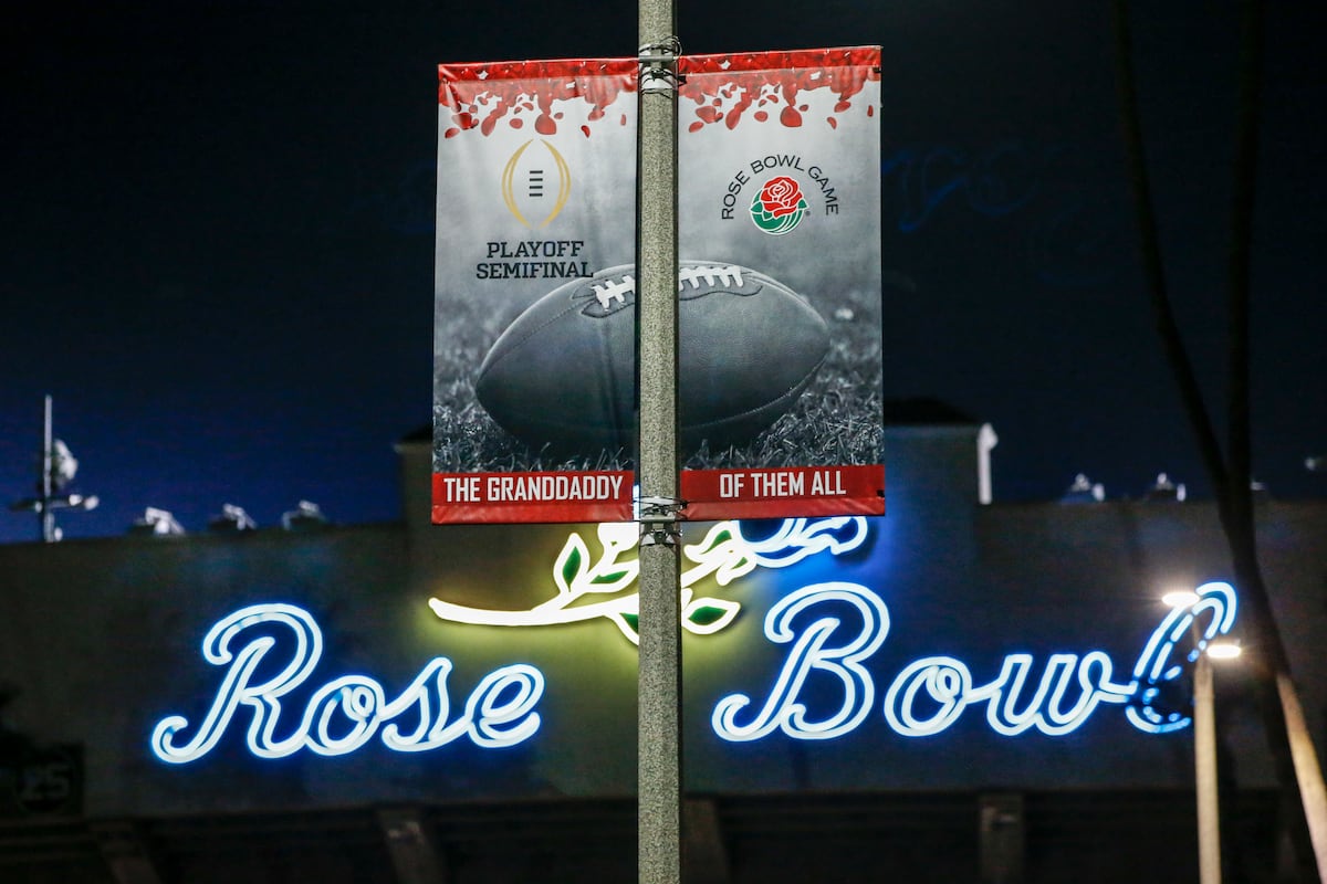 Rose Bowl 2021: Final Odds and Prediction for Notre Dame