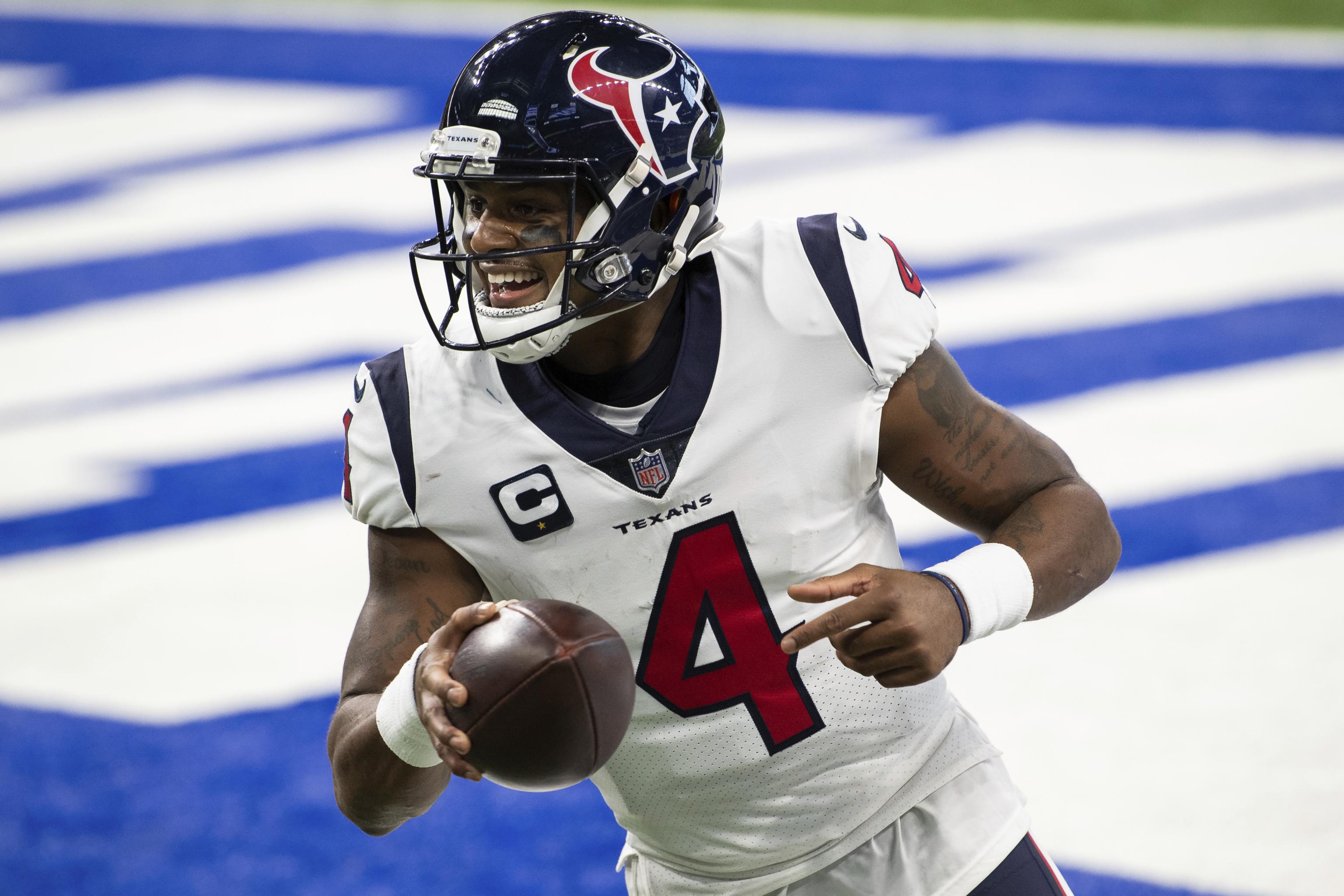 Texans Sign QB Deshaun Watson To Four-Year Extension