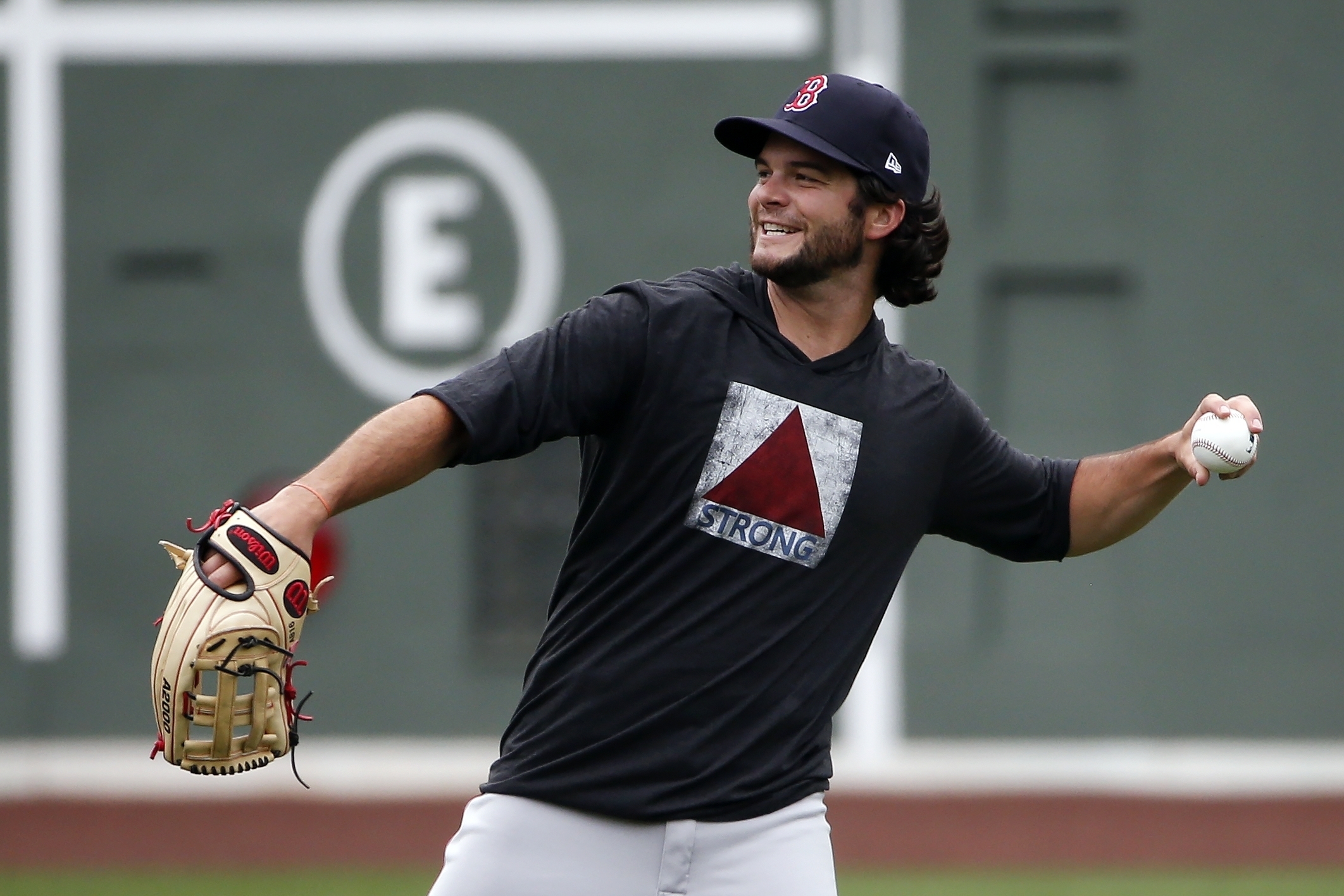 Should the Reds look at trading for Andrew Benintendi? - Redleg Nation