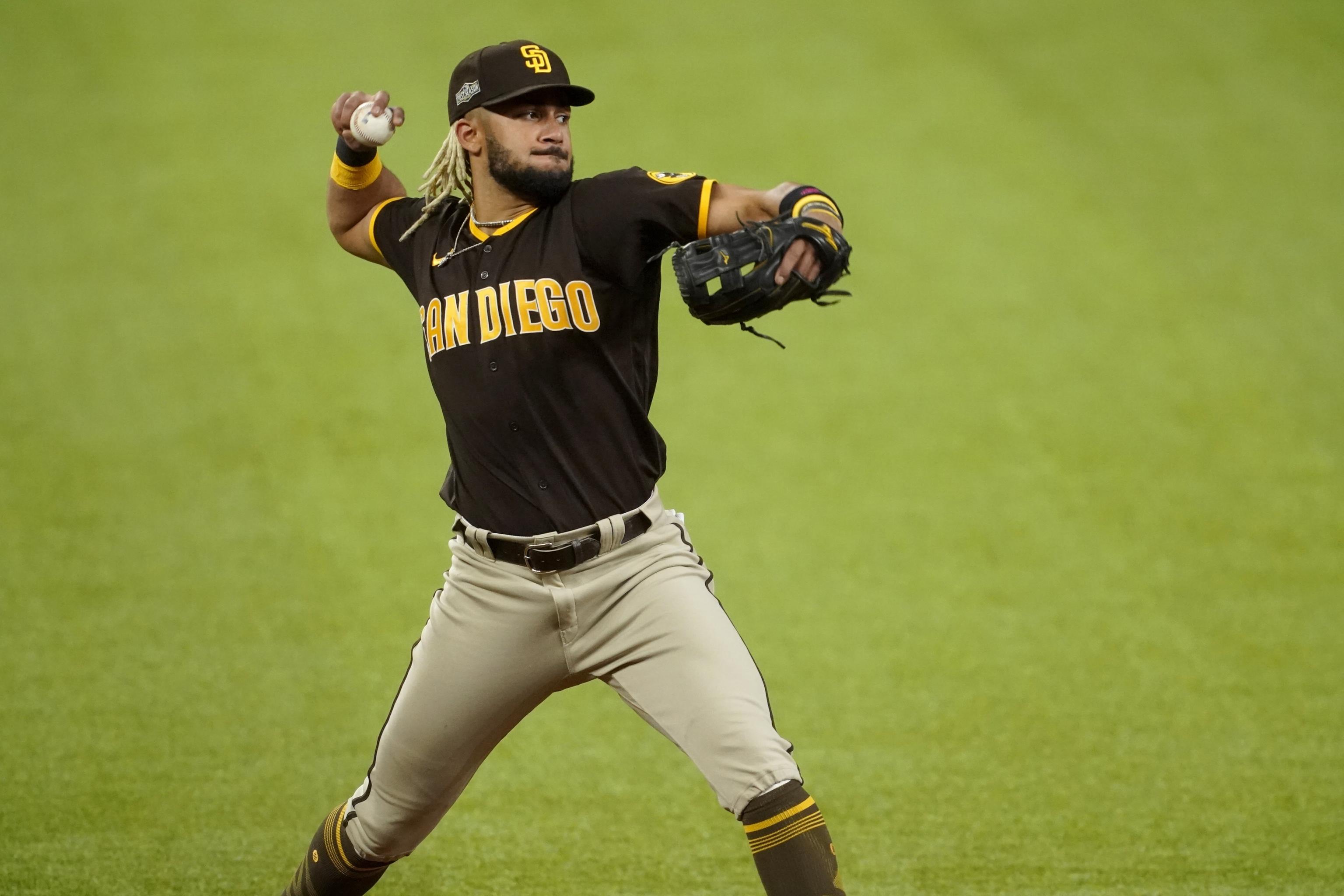 Report: Tatis Jr., Padres agree on record contract extension