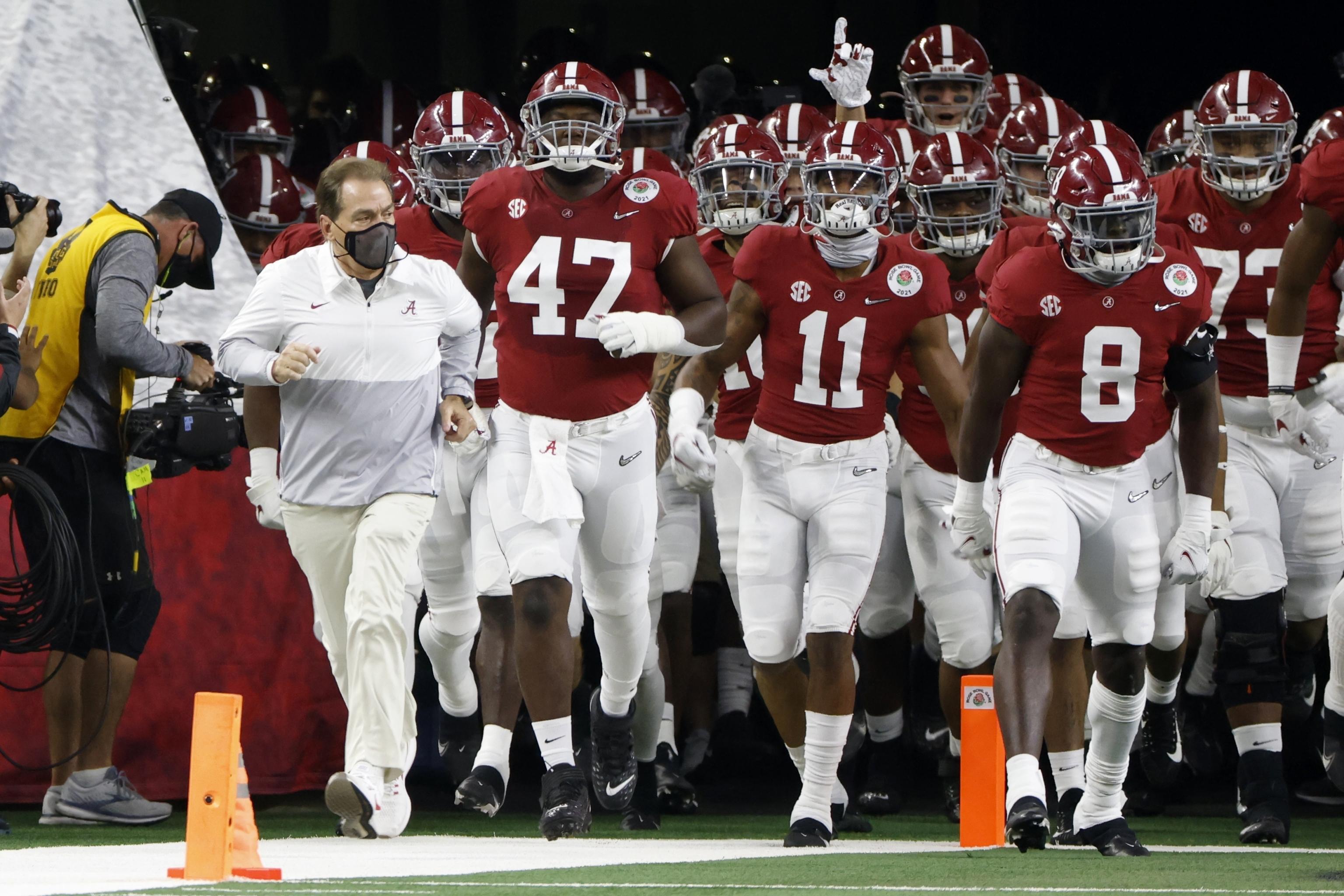 Justin Fields: 'I Was Healthy Enough' to Play for OSU vs. Alabama Despite  Injury, News, Scores, Highlights, Stats, and Rumors