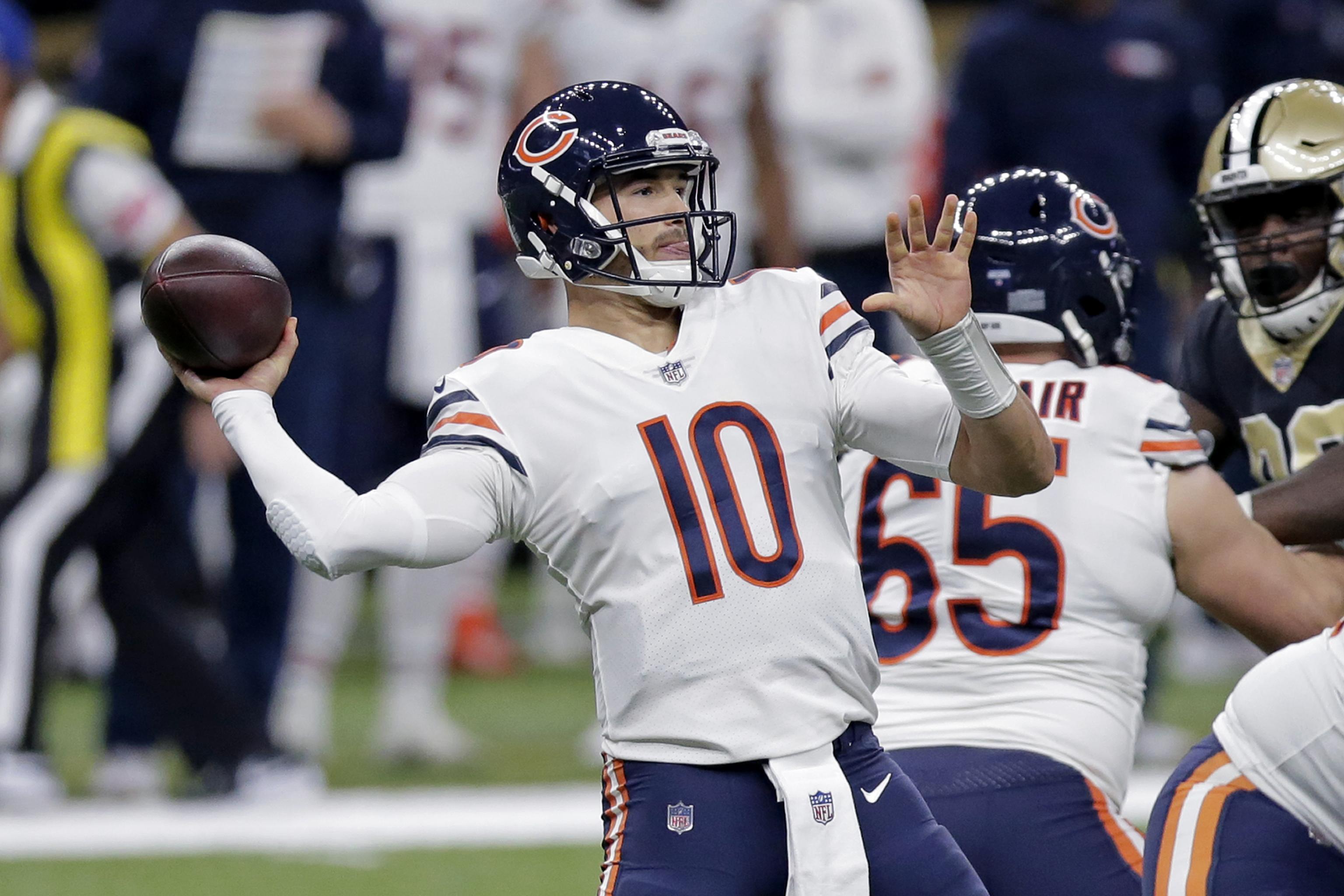 Bears could turn to QB Mitch Trubisky after Nick Foles gets carted off with  injury - Chicago Sun-Times