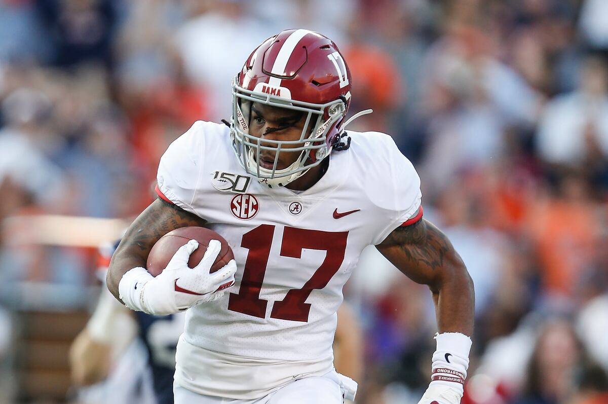 Report Alabama's Jaylen Waddle Will Play in CFP Title Game vs. OSU