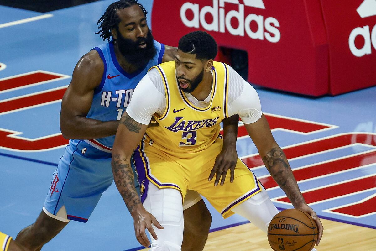 Lakers’ Jared Dudley Praises Anthony Davis After Rockets Win: ‘He Is the Scheme’