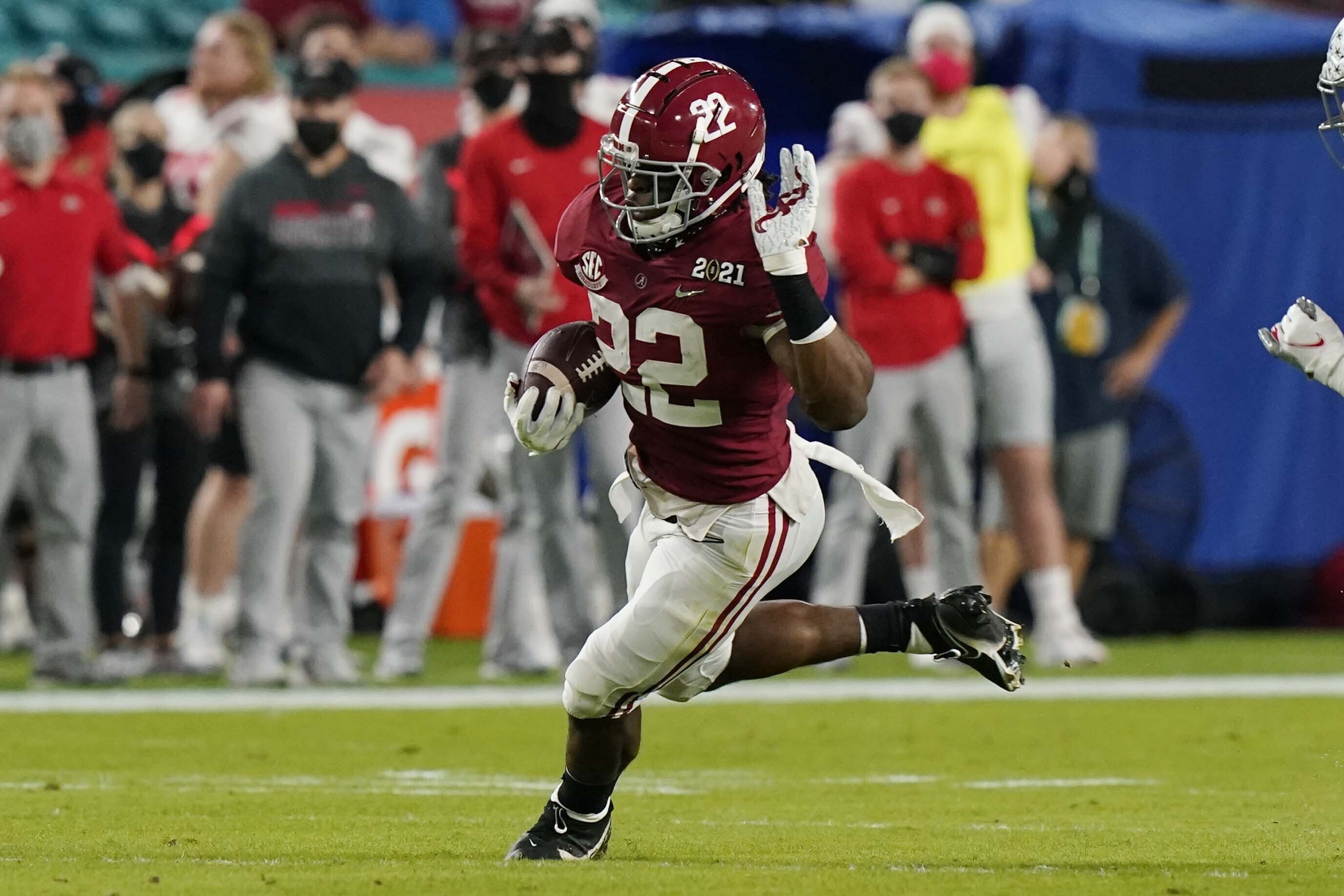 B/R Interview: Najee Harris Talks 2021 Season, Marshawn's Advice