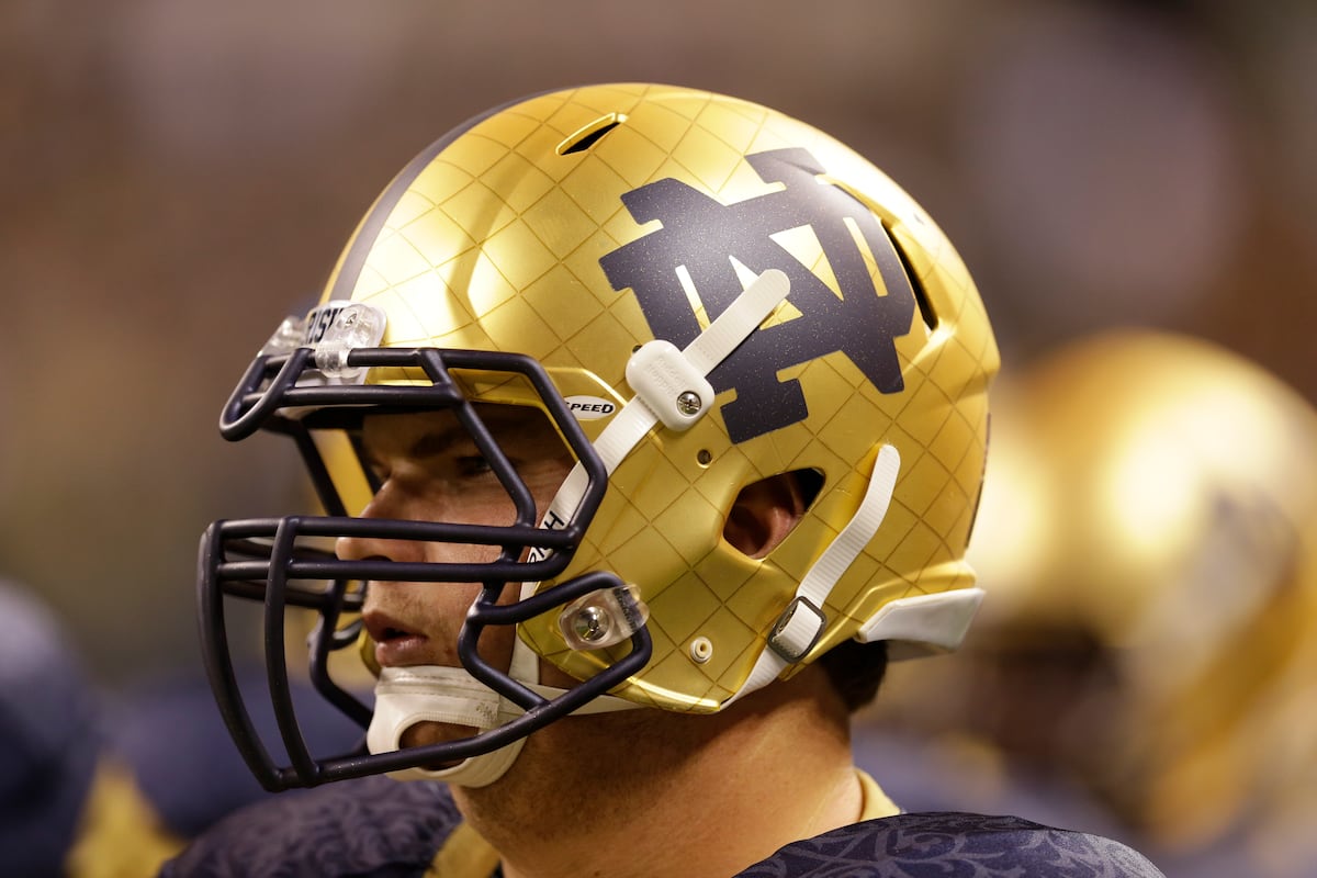 Notre Dame Football Punished for Violating NCAA Recruiting Contact Rules thumbnail