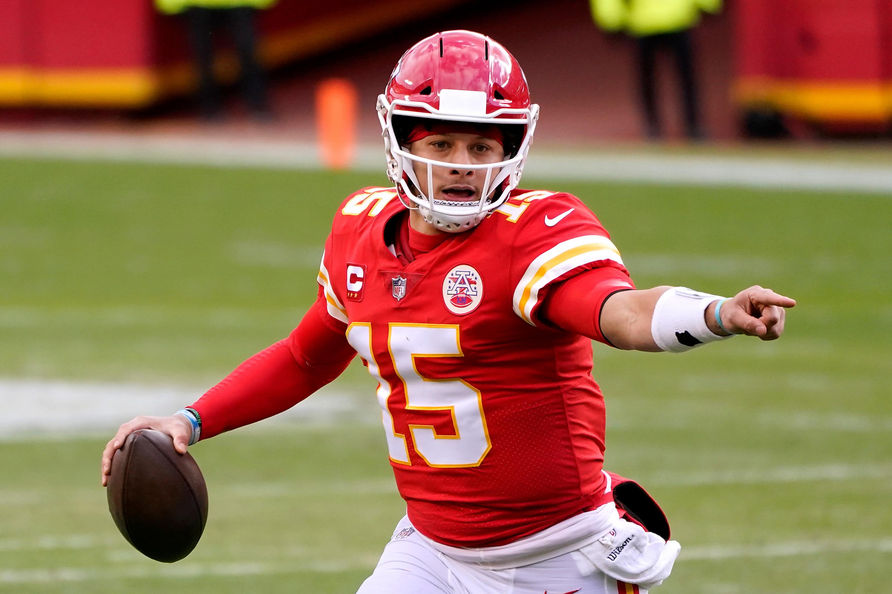 Chiefs' Mahomes expects 'no restrictions' coming off surgery